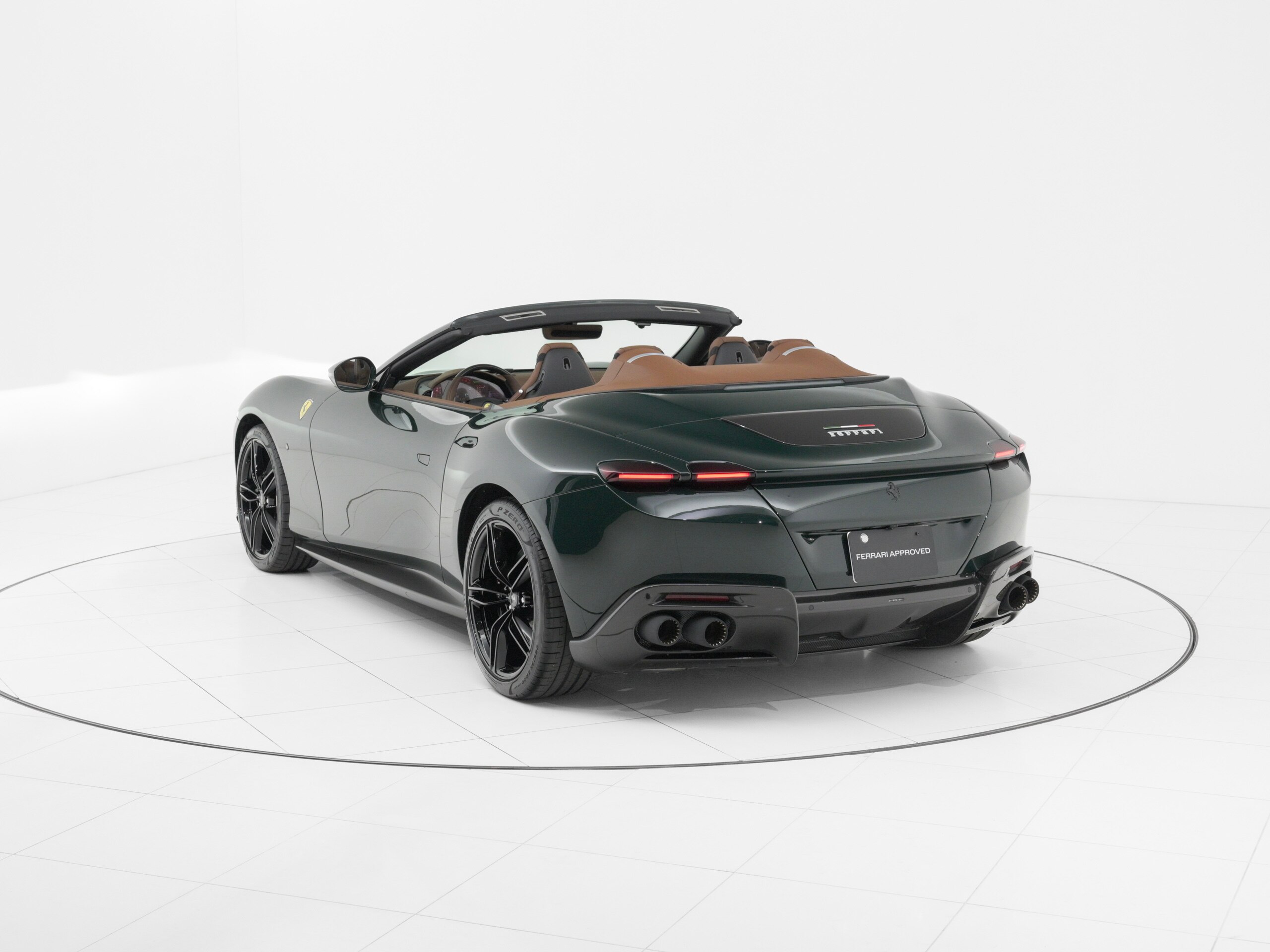2026 Ferrari RomaSpider - フェラーリ ローマスパイダー F1 DCT 左H マグネライド 特注グリーン(Verde British Racing) LEDカーボンステア カーボン製Fウイング/ディフューザー/アウターシルカバー