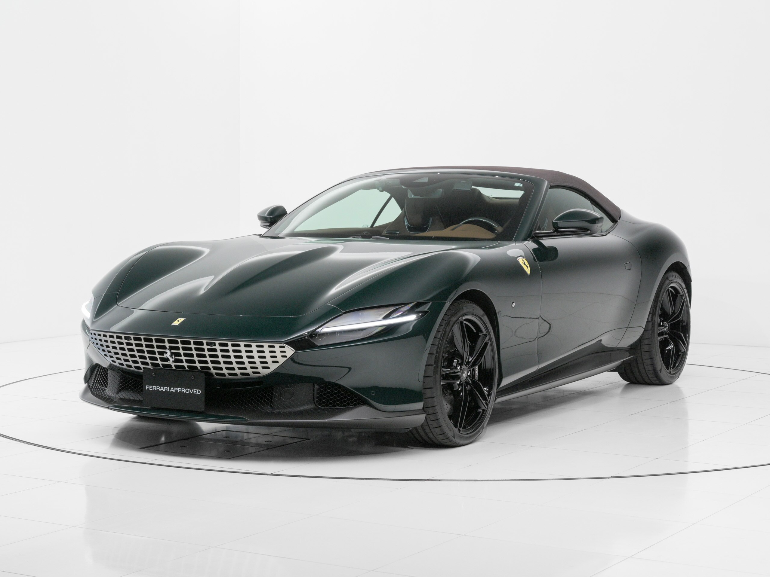 2026 Ferrari RomaSpider - フェラーリ ローマスパイダー F1 DCT 左H マグネライド 特注グリーン(Verde British Racing) LEDカーボンステア カーボン製Fウイング/ディフューザー/アウターシルカバー