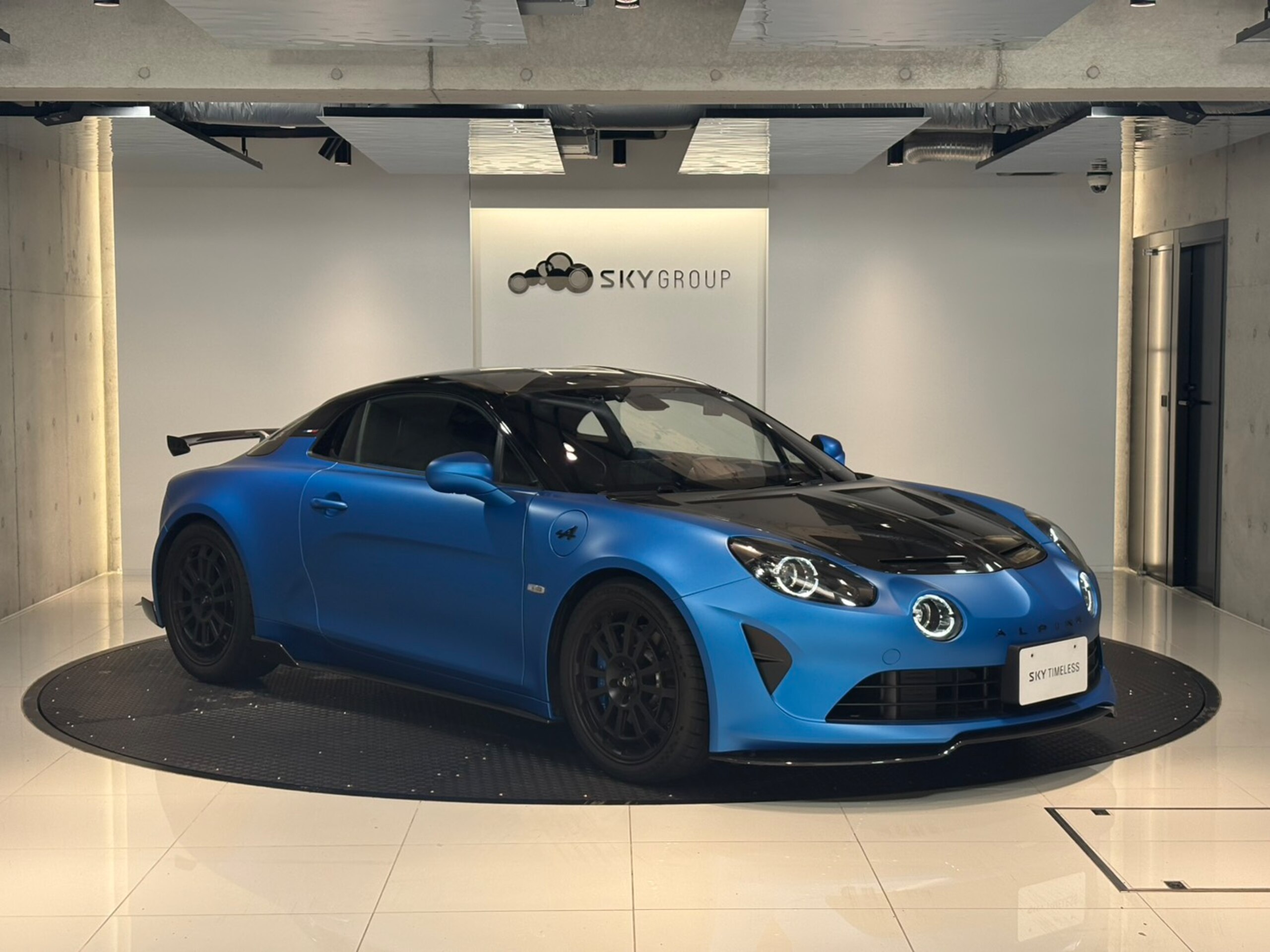 2024 Alpine A110 - 2024 ألبين A110