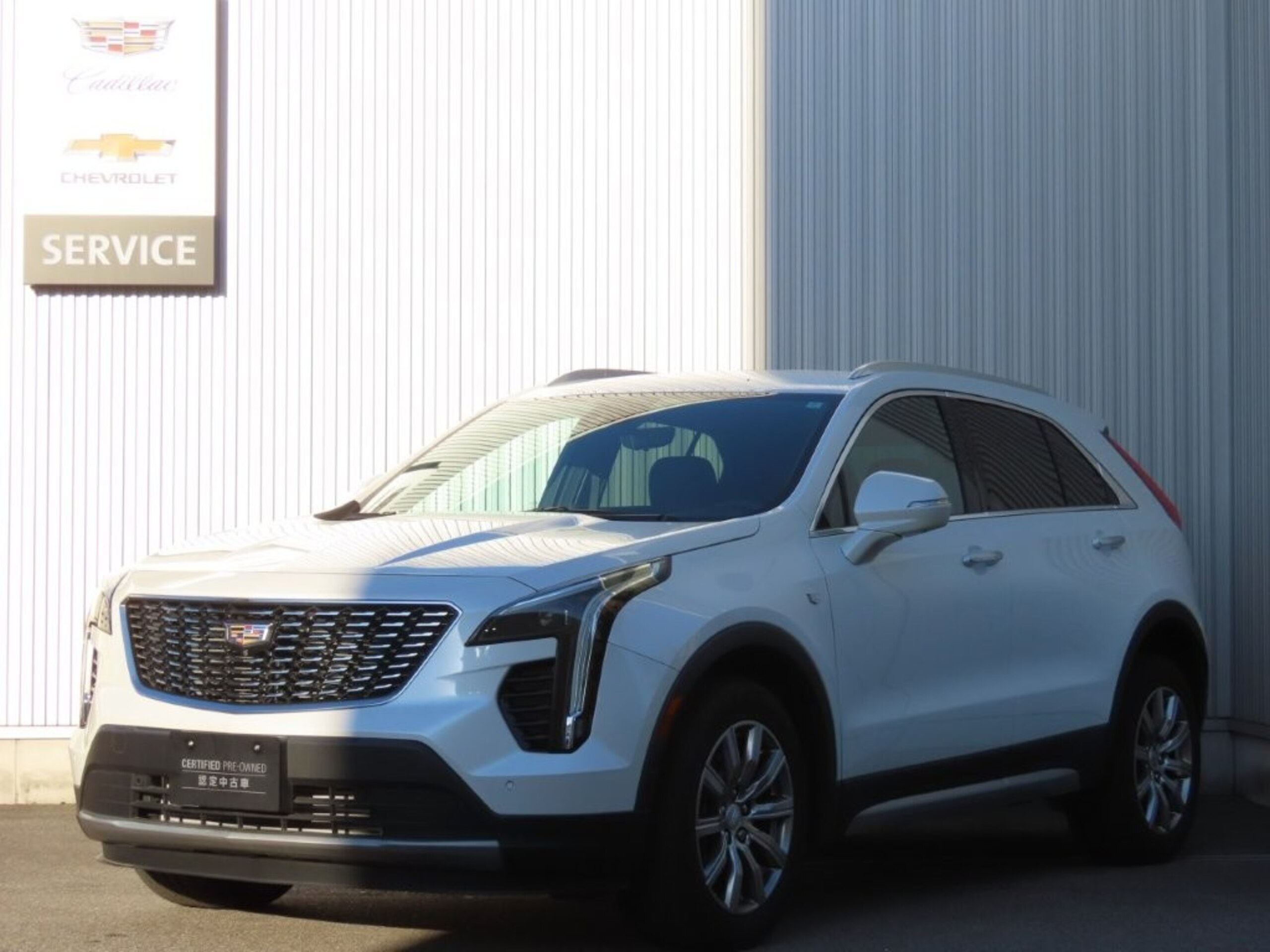 2022 Cadillac XT4 - 2022 كاديلاك XT4