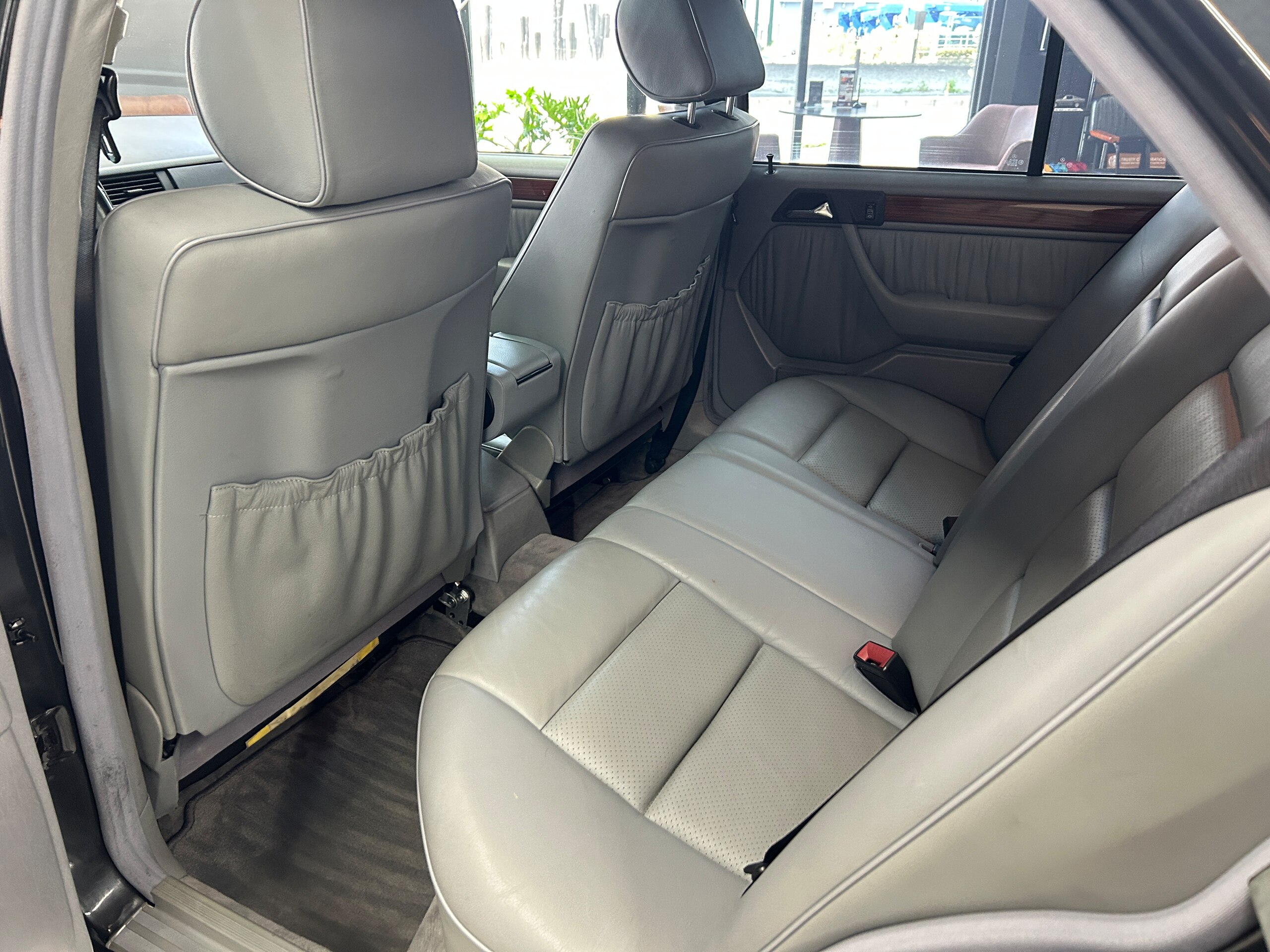 1994 Mercedes-Benz E-Class - 1994 مرسيدس بنز E-Class