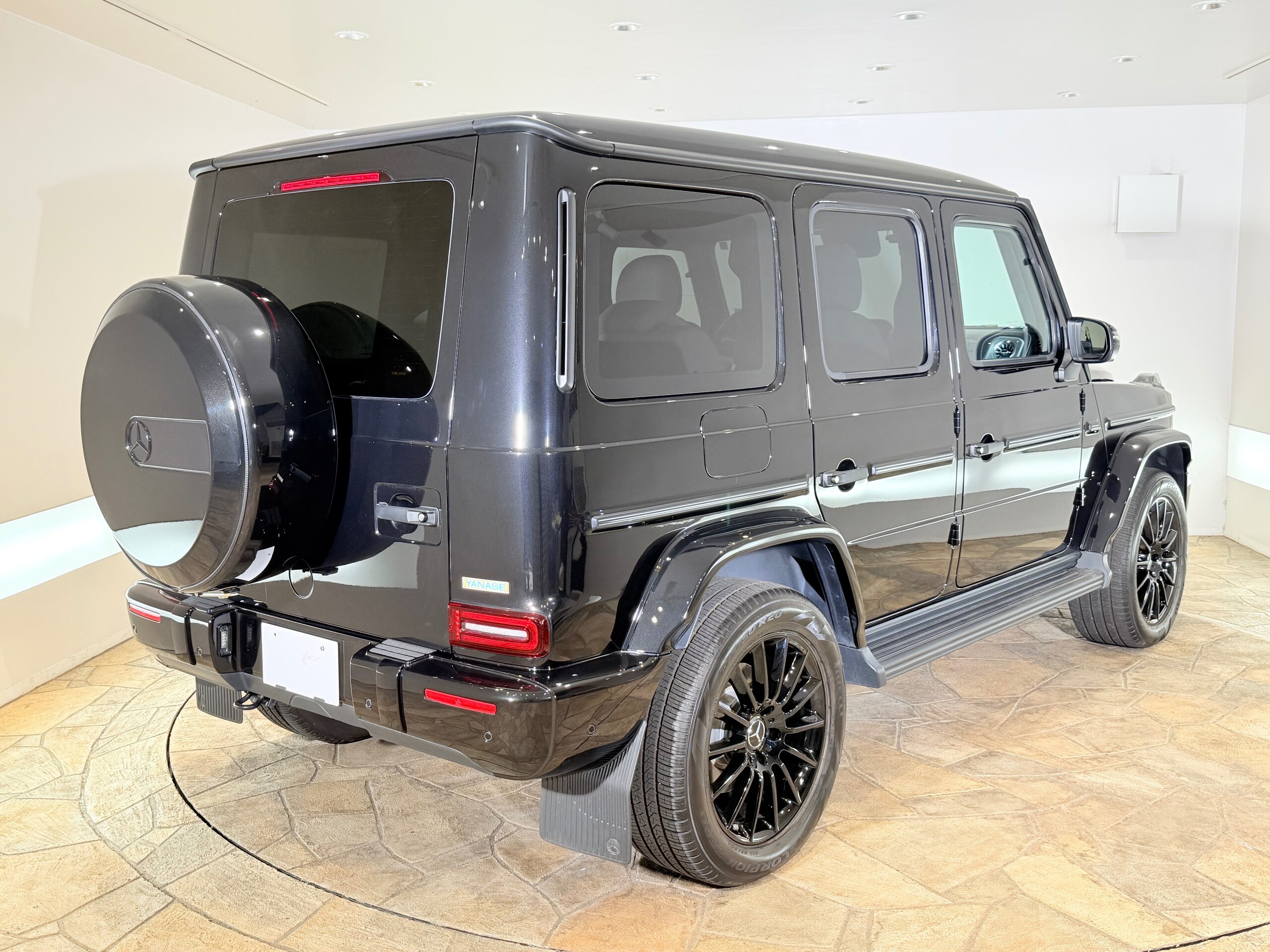 2021 Mercedes-Benz G-Class - メルセデス・ベンツ Gクラス G400d AMGライン ディーゼルターボ 4WD ホワイトエクスクルーシブナッパ革/アダプティブダンピングシステム/ベンチレーション/シートヒーター/ドライビングダイナミックシート/ブルメスター/レーダーセーフティPKG/20AW/リラクゼーションシート