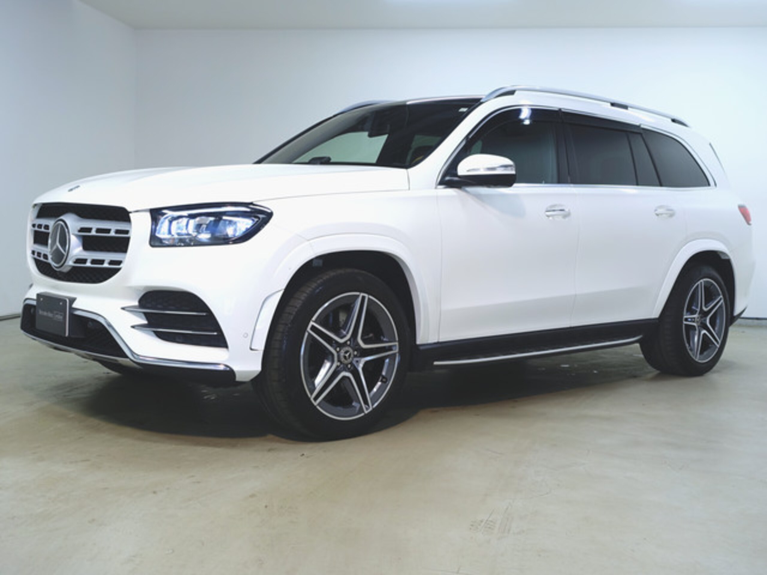 2021 Mercedes-Benz GLS - 2021 مرسيدس بنز GLS