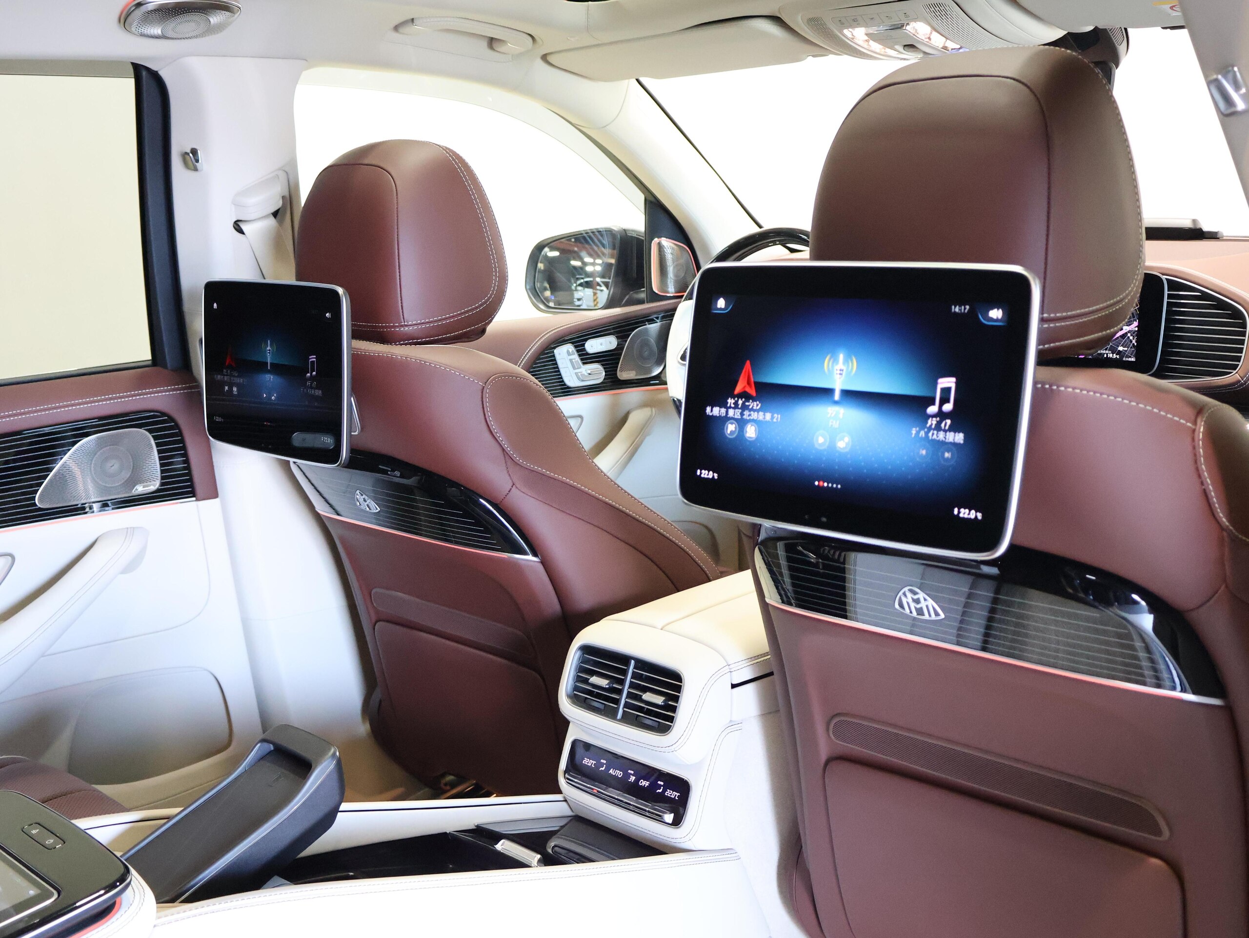 2023 Mercedes-Maybach GLS - メルセデス・マイバッハ GLS 600 4マチック (ISG搭載モデル) 4WD Burmester・HUD・サンルーフ・リヤモニター