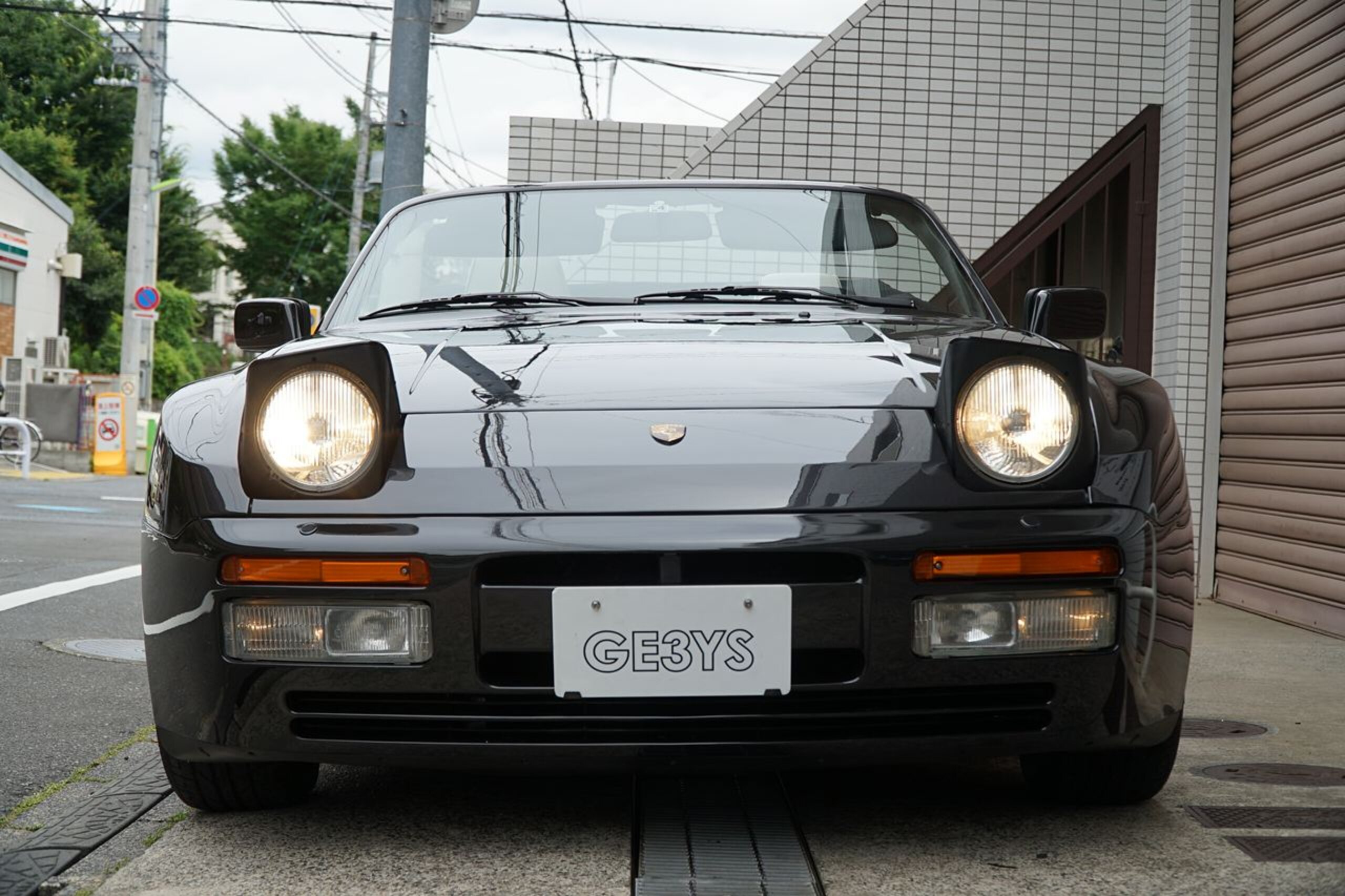 1989 Porsche 944 Cabriolet