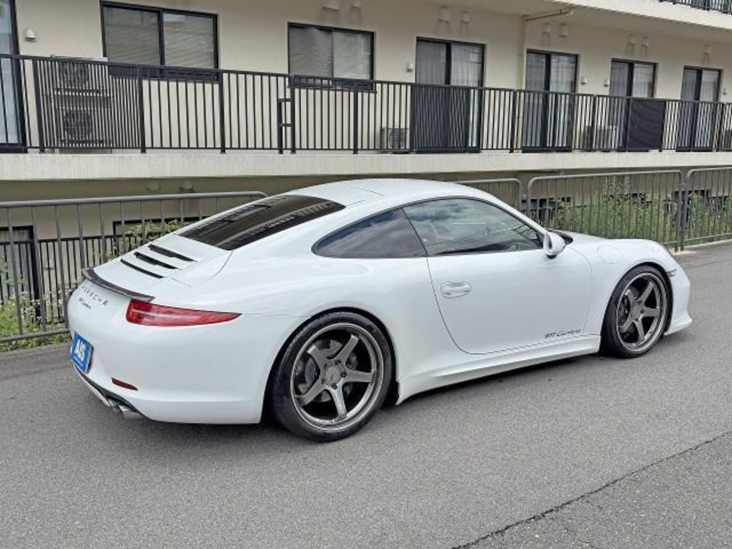 2014 Porsche 911 - ポルシェ 911 カレラ PDK スポーツクロノパッケージ テックアートエアロ アドバンGTフォージド20インチAW サンルーフ 純正ナビTV バックカメラ ブラックレザーシート HIDヘッドライト オートライト ローダウン