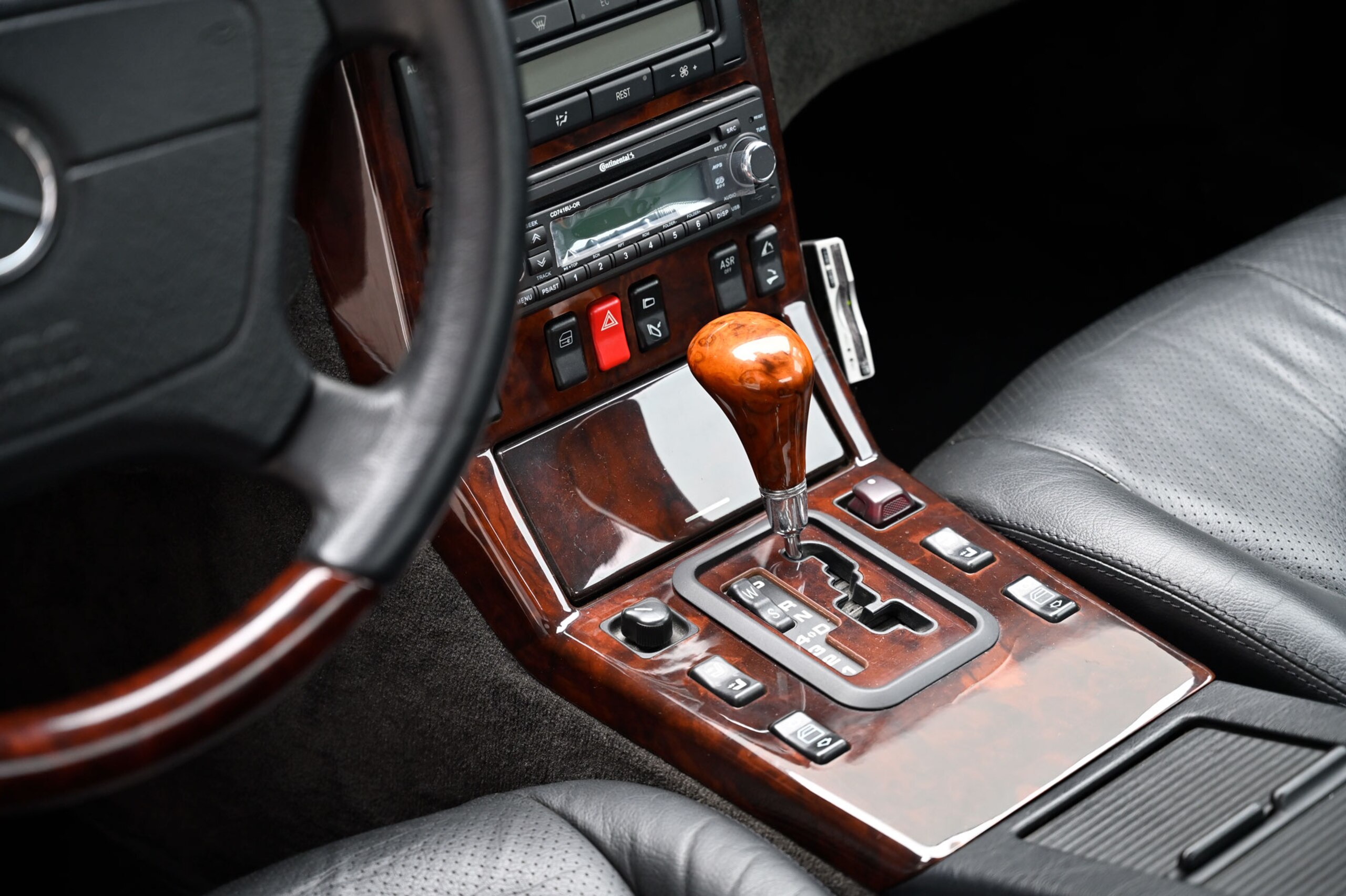 1997 Mercedes-Benz SLClass - 1997 مرسيدس بنز SLClass