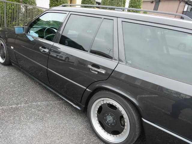 1994 MERCEDES-BENZ E-CLASS/124092 - 1994 メルセデス・ベンツ E-Class