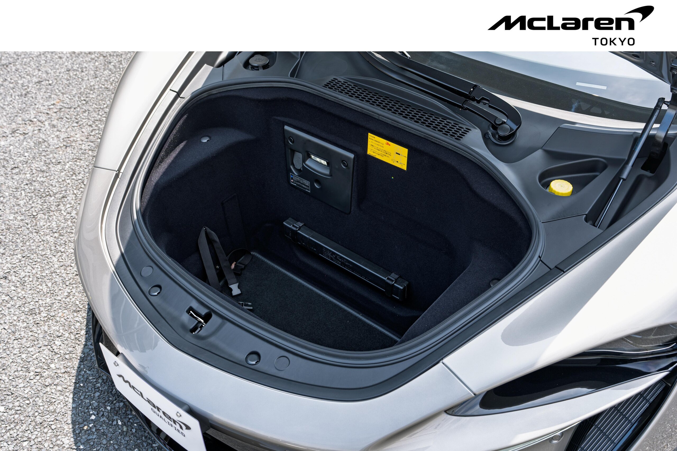 2025 McLaren Artura - マクラーレン アルトゥーラ 3.0 McLaren Qualified Tokyo 認定中古車 2年保証