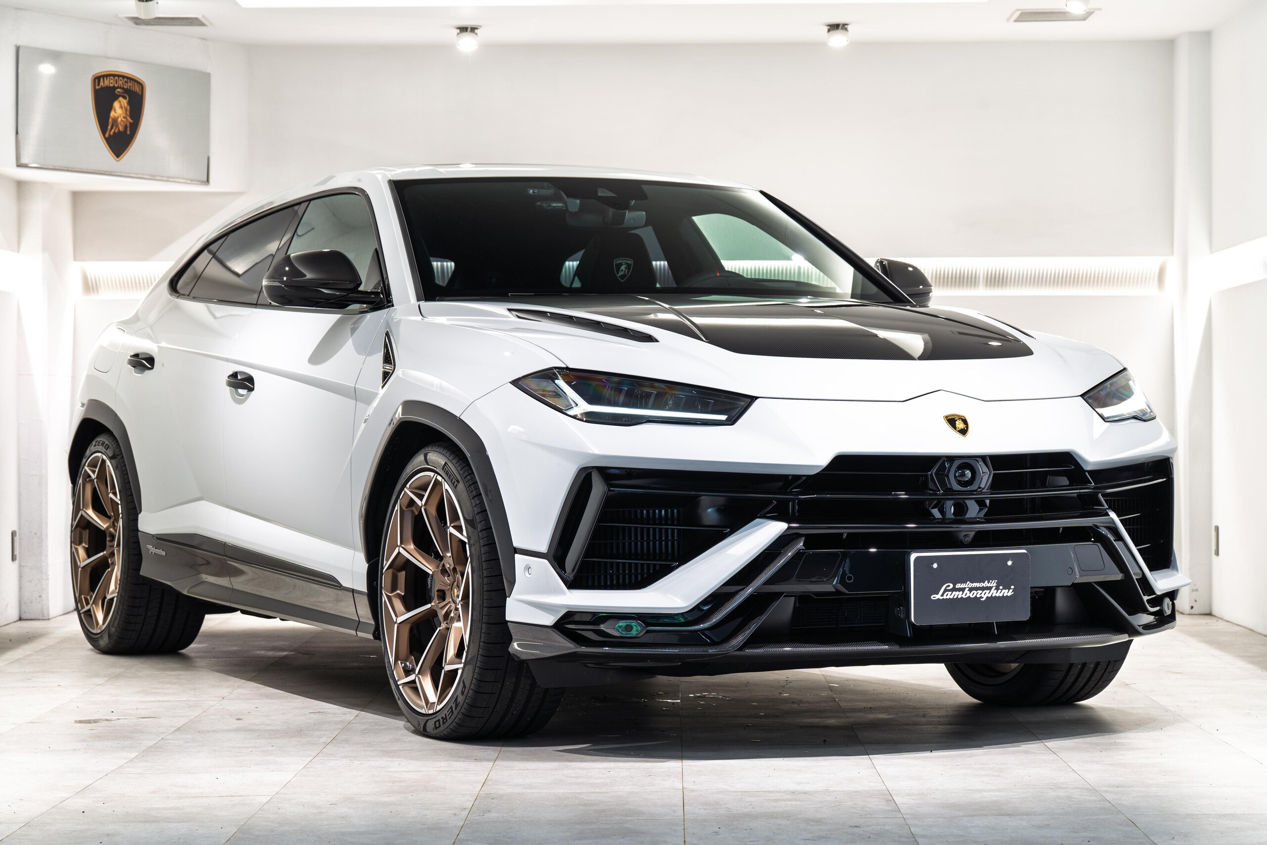 2025 Lamborghini Urus
