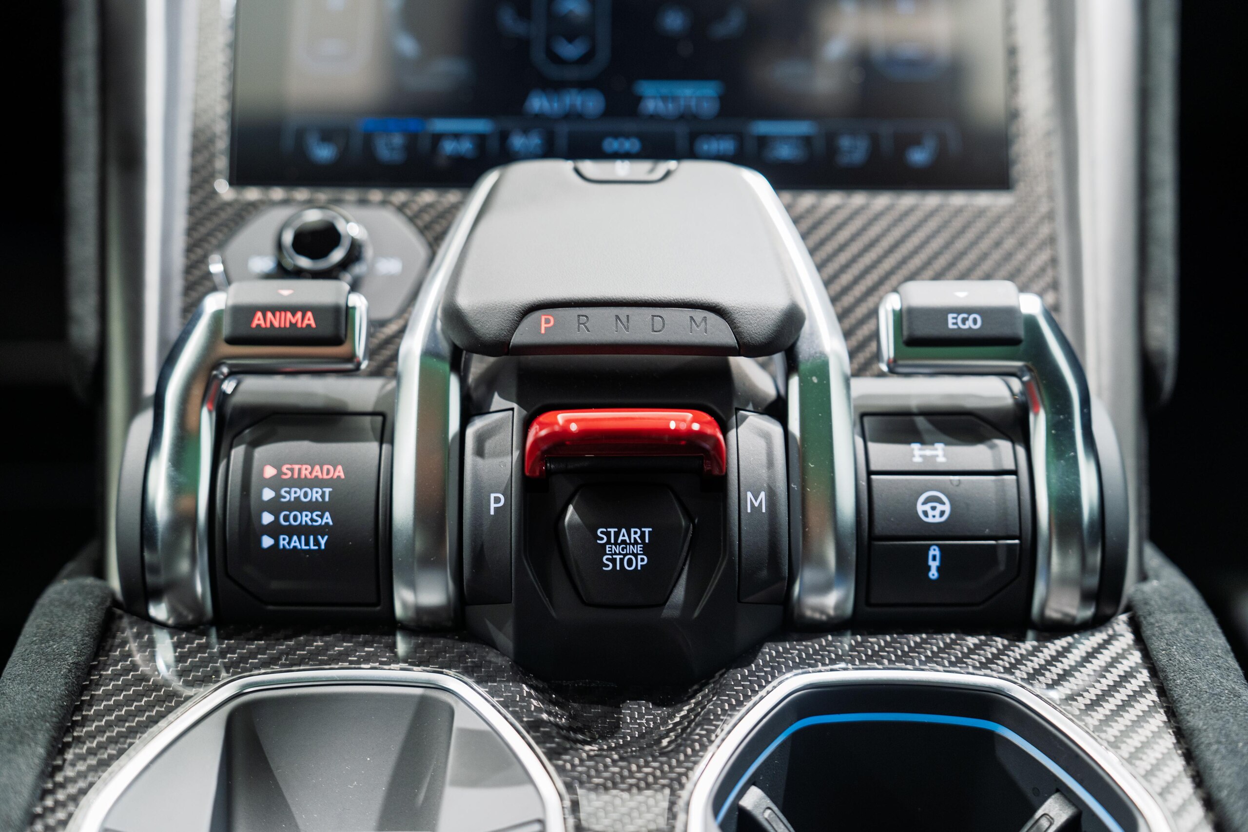 2025 Lamborghini Urus