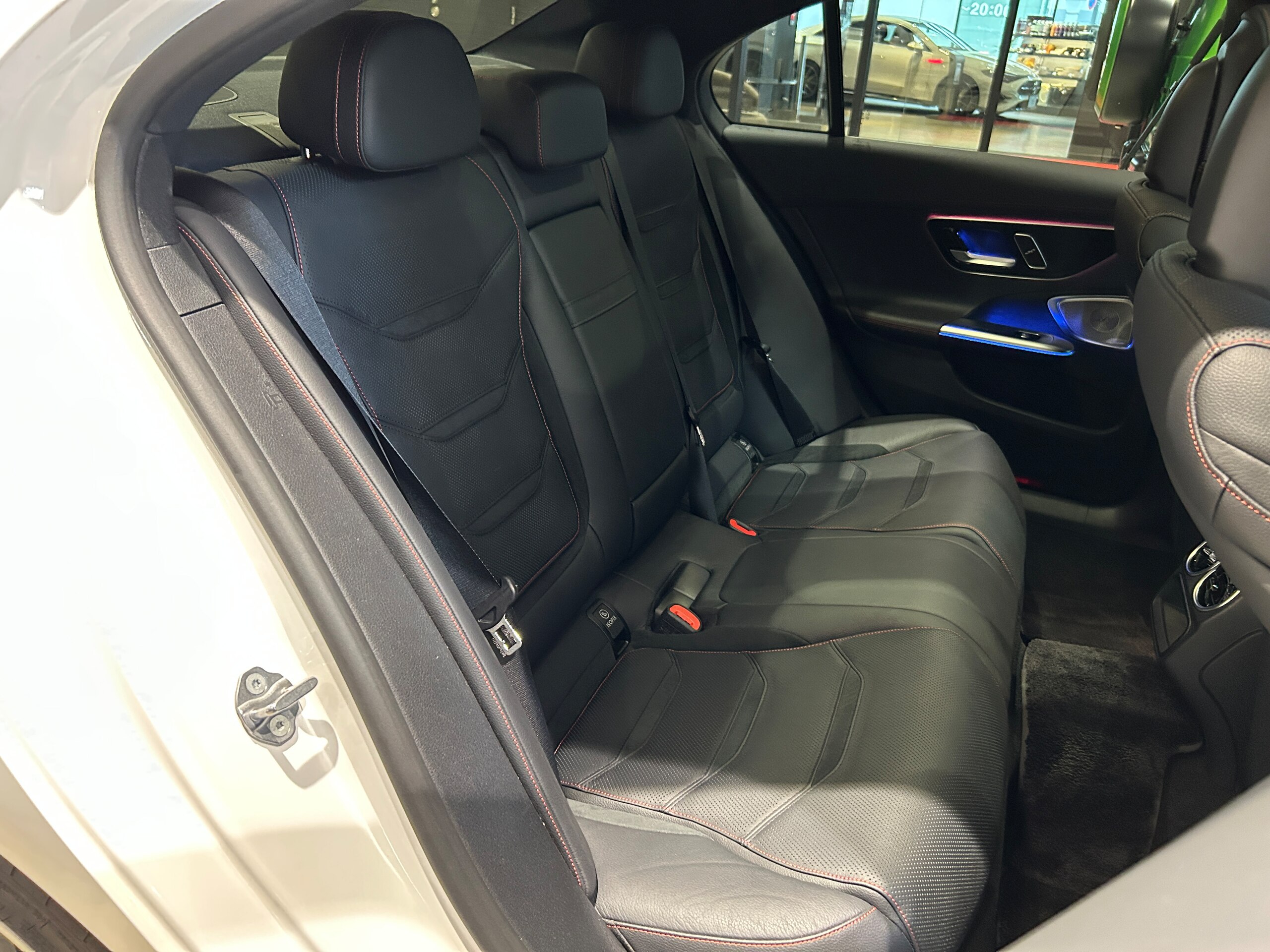 2023 Mercedes-AMG C-Class - 2023 مرسيدس AMG C-Class