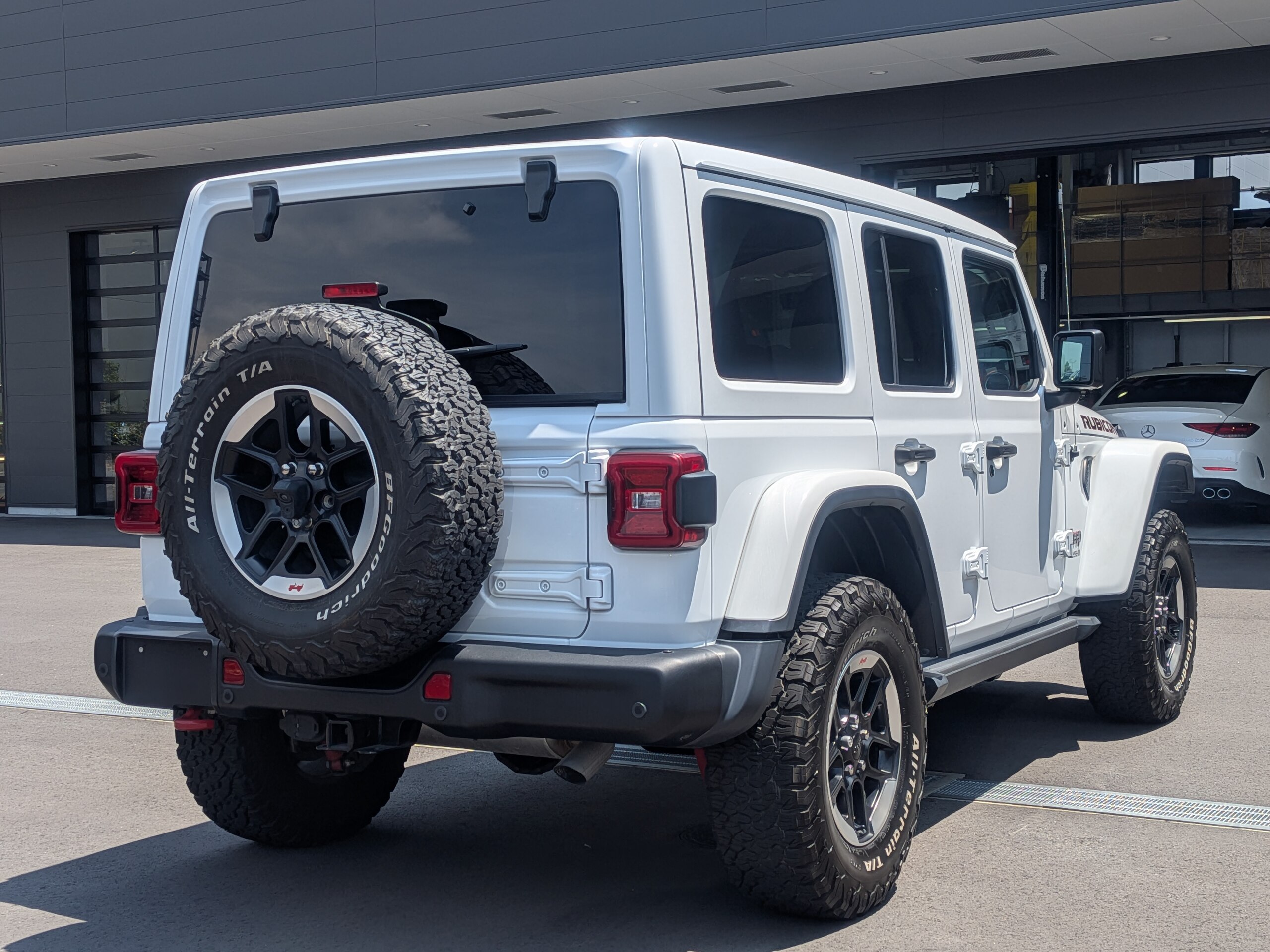 2021 Jeep Wrangler - 2021 جيب Wrangler