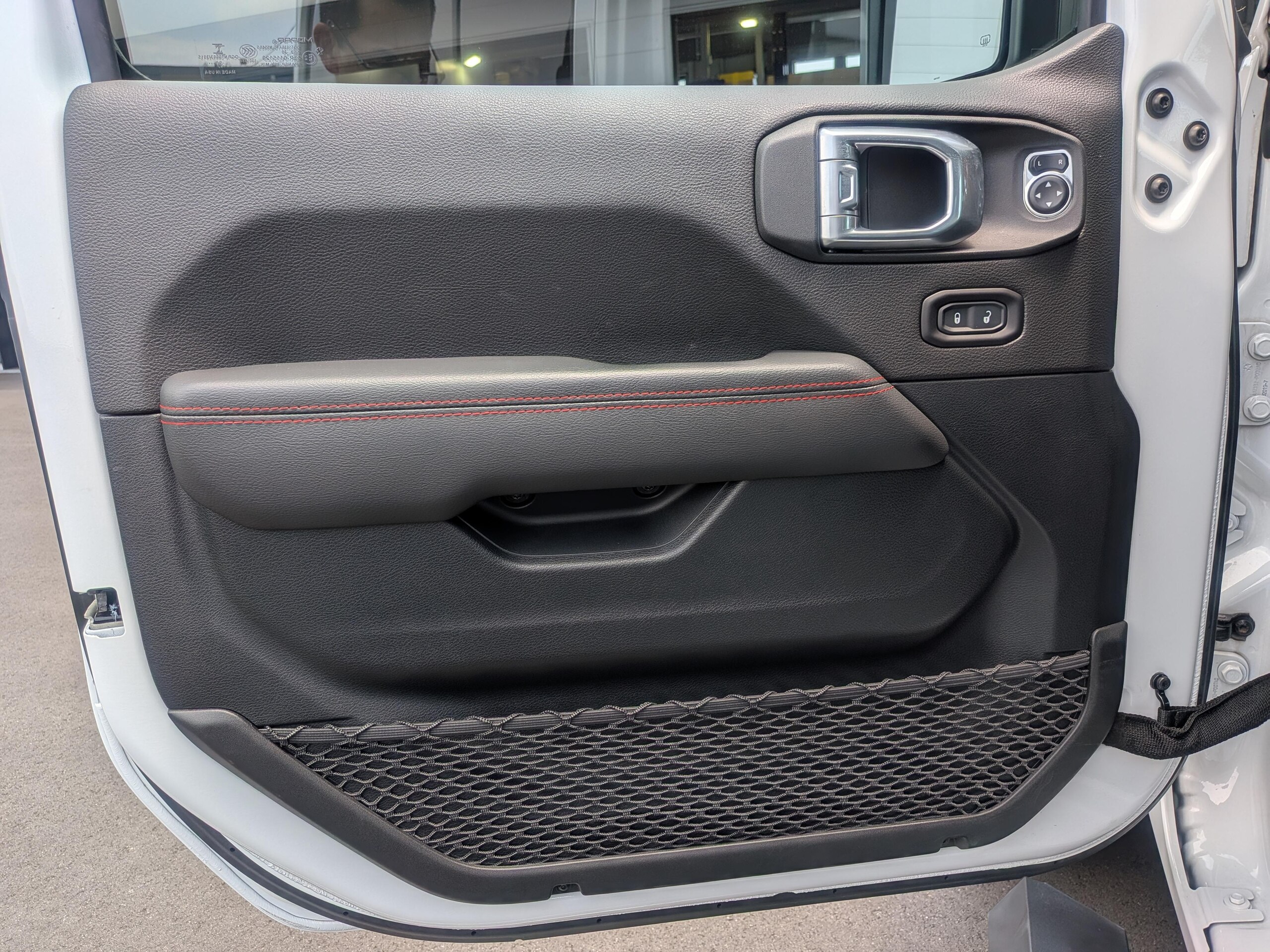 2021 Jeep Wrangler - 2021 جيب Wrangler