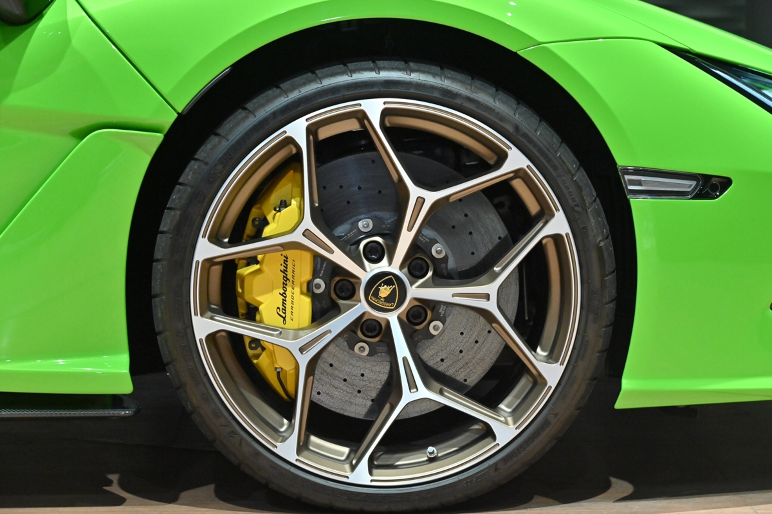 2025 Lamborghini Revuelto - 2025 لامبورغيني Revuelto