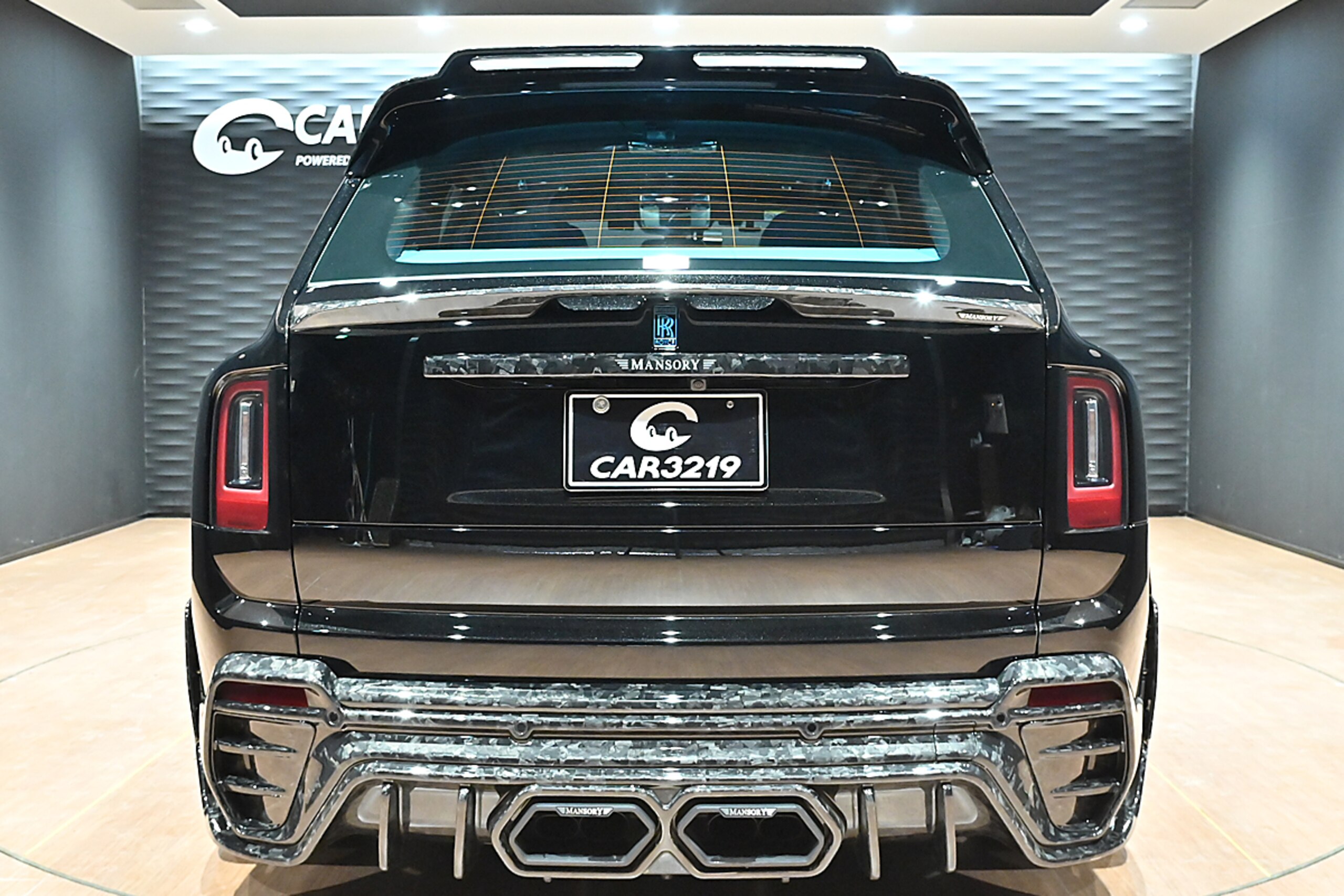 2025 Rolls-Royce Black Badge Cullinan - ロールスロイス ブラックバッジカリナン 6.75 4WD seriesII/MANSORYコンプリートKIT/シューティングスターヘッドライナー/4人乗/フルプロテクション/ビスポークインテリア/RRビスポークオーディオ/リヤシアターコンフィグレーション/ピクニックテーブル