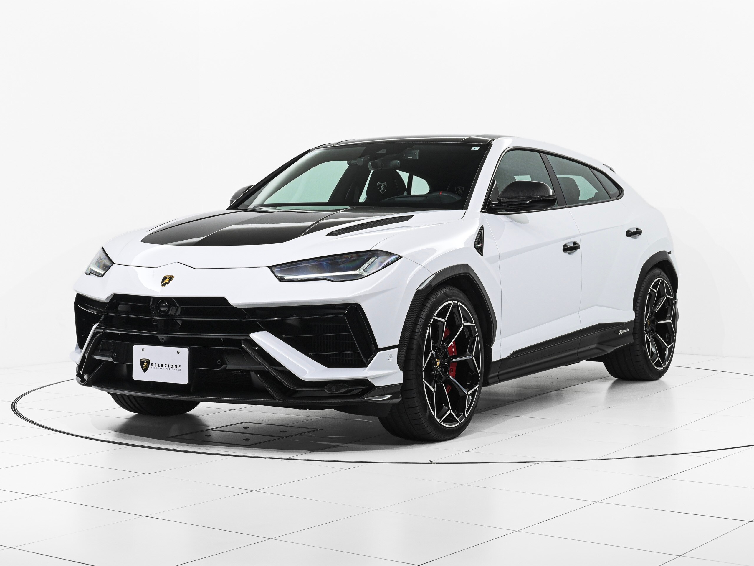 2023 Lamborghini Urus - 2023 لامبورغيني Urus