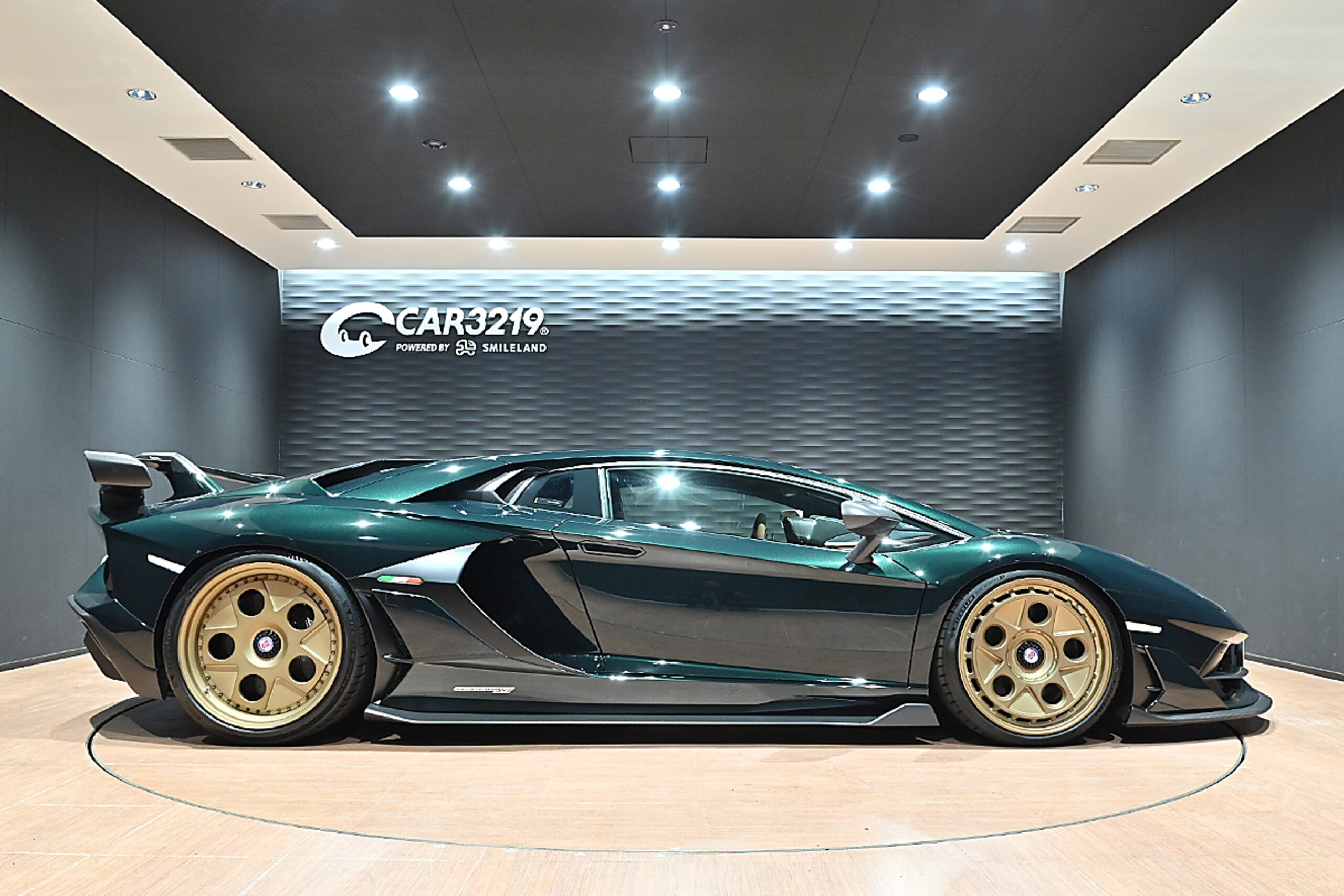 2022 Lamborghini Aventador