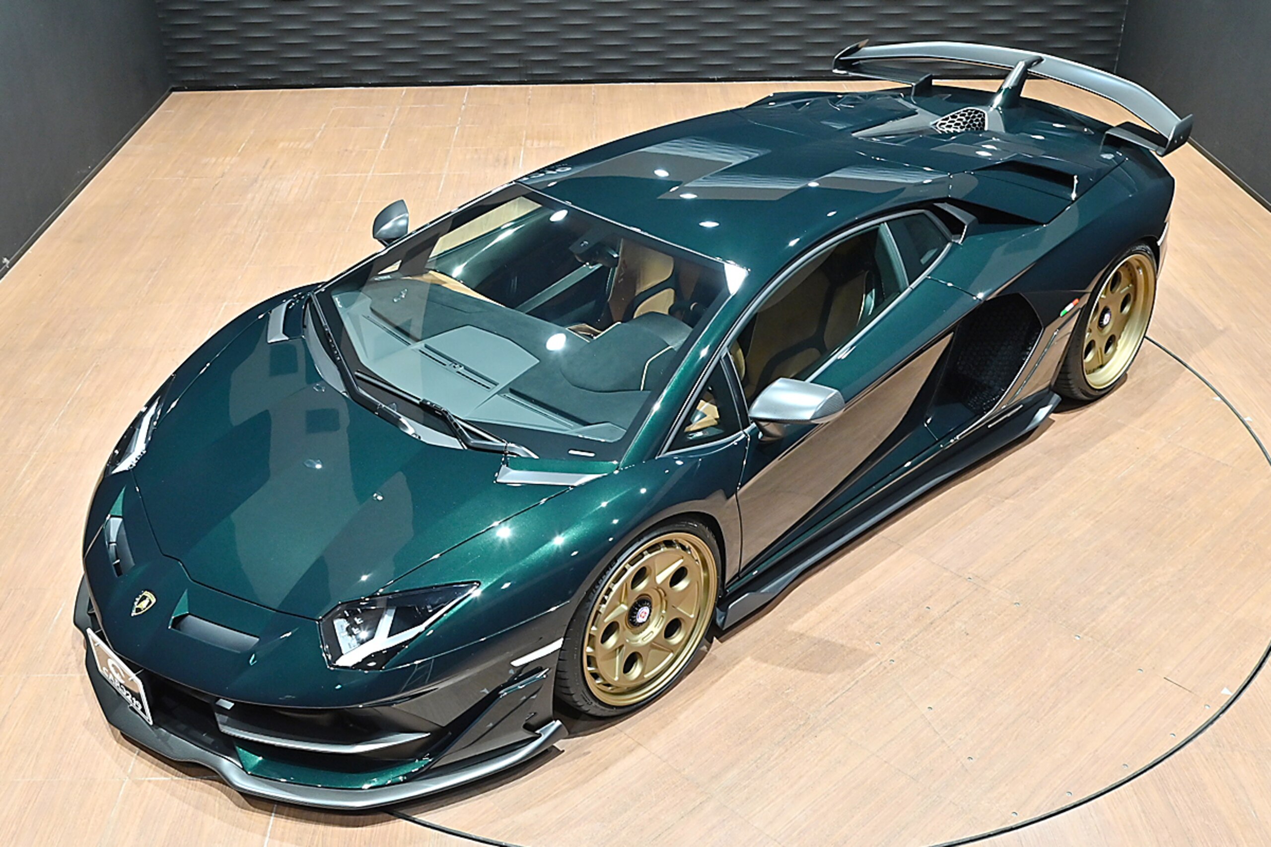 2022 Lamborghini Aventador