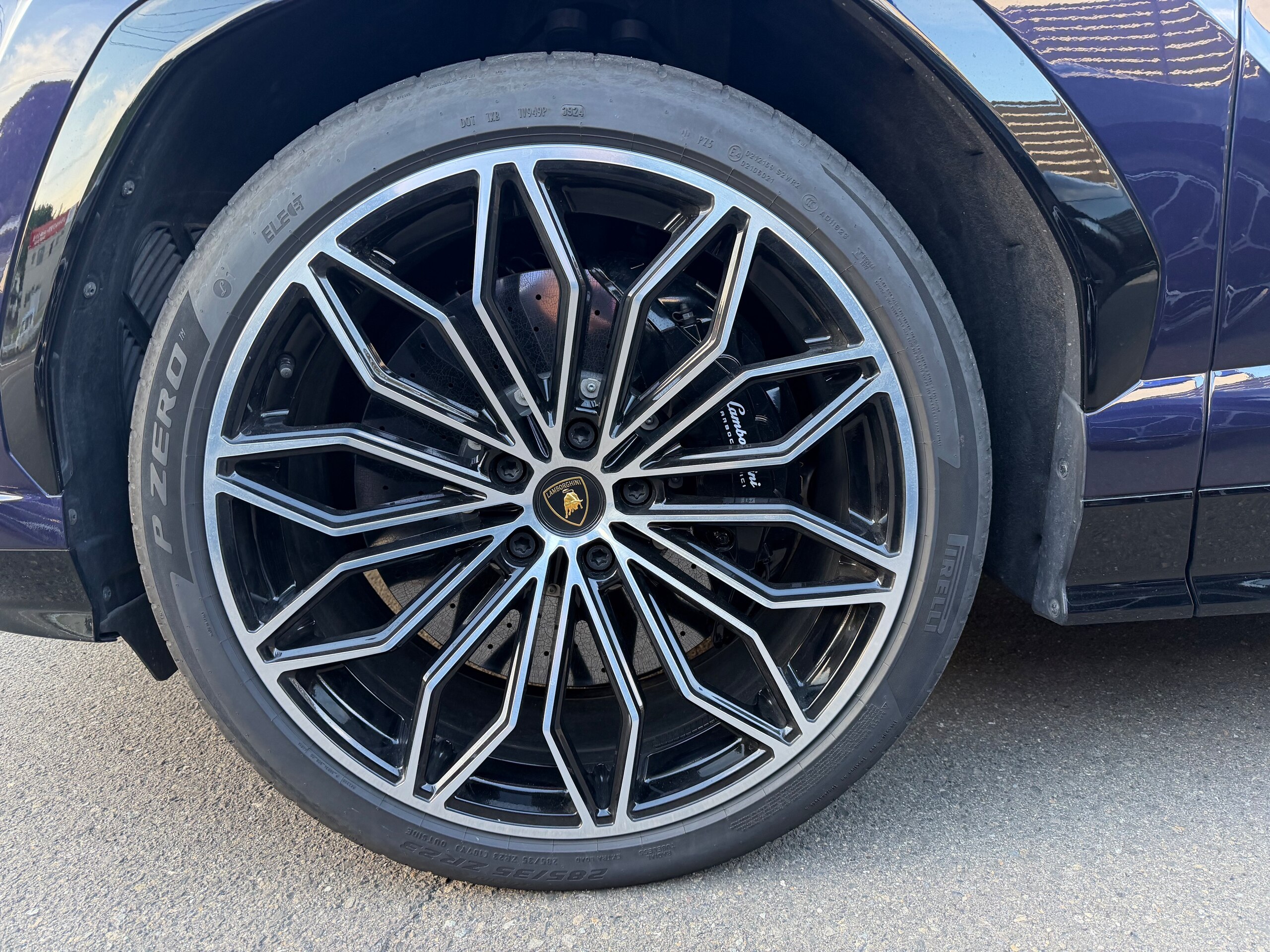 2025 Lamborghini Urus