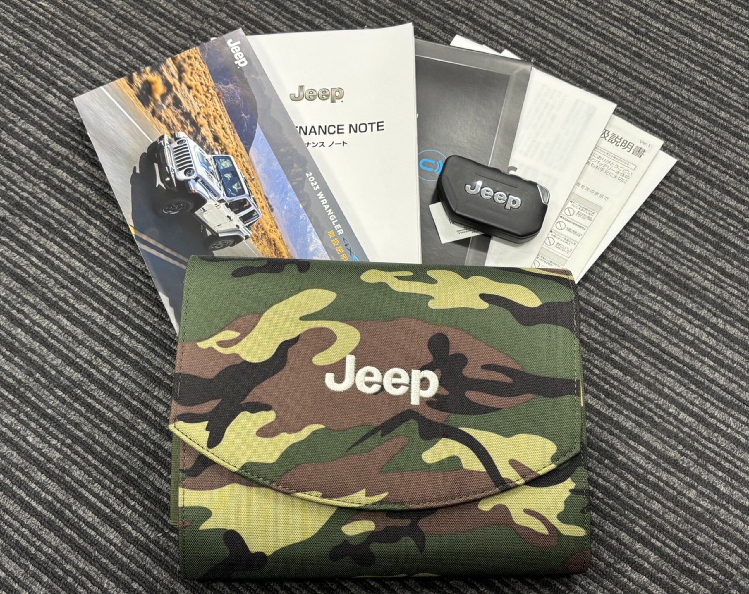 2024 Jeep Wrangler - ジープ ラングラー アンリミテッド ルビコン 4xe 4WD 新車保証 電動ステップ サンライダー HELIOSスチールバンパー ナビTV Bカメラ 禁煙車 記録簿 スマートキー