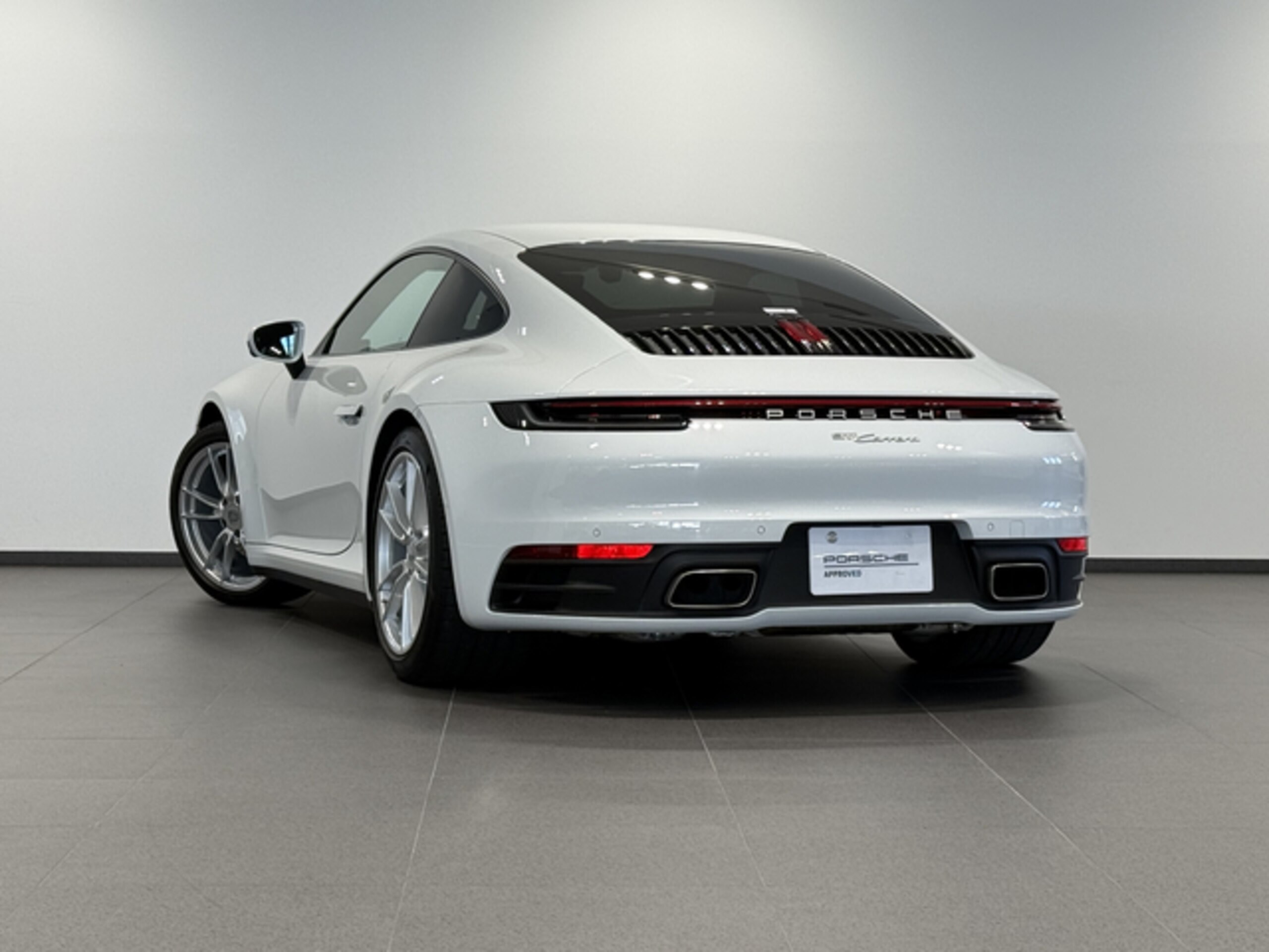 2022 Porsche 911 - 2022 بورشه 911