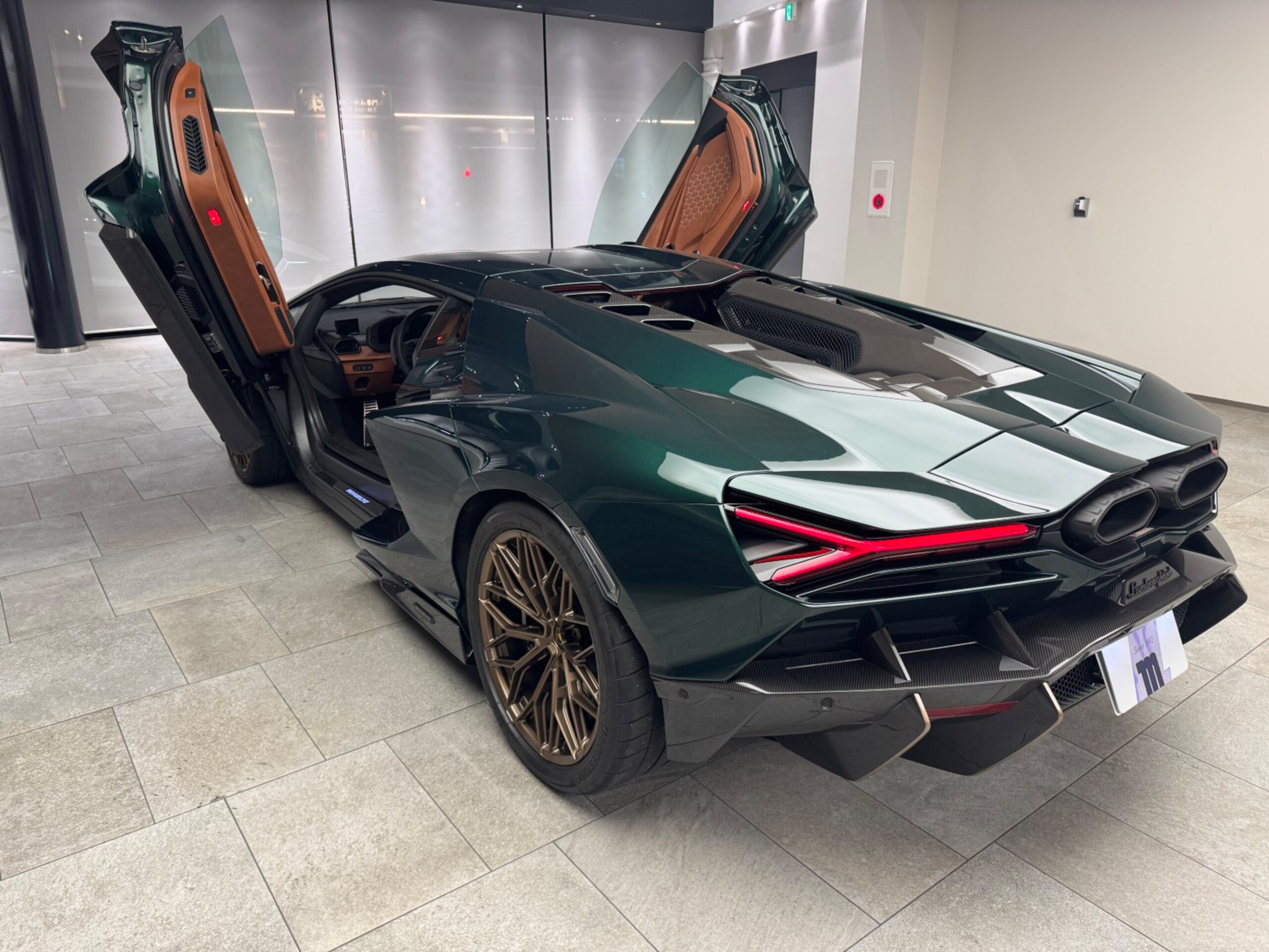 2025 Lamborghini Revuelto - ランボルギーニ レヴエルト 6.5 4WD 特注カラー Verde Hydra