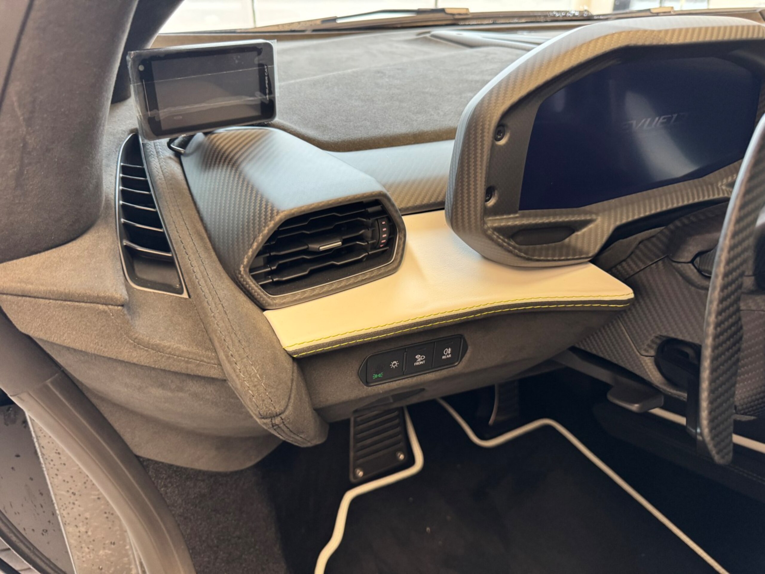 2024 Lamborghini Revuelto - 2024 لامبورغيني Revuelto