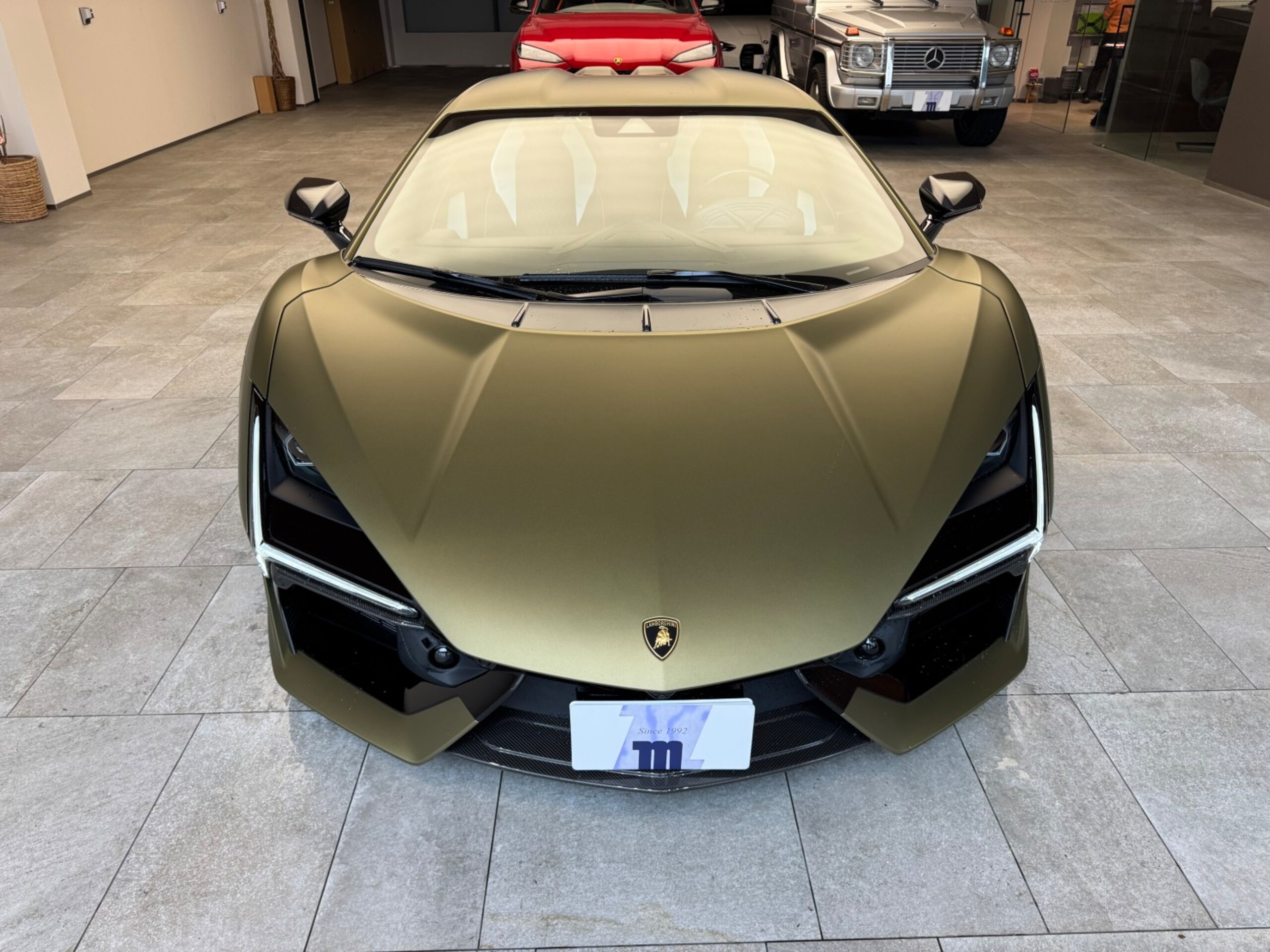 2024 Lamborghini Revuelto - 2024 لامبورغيني Revuelto