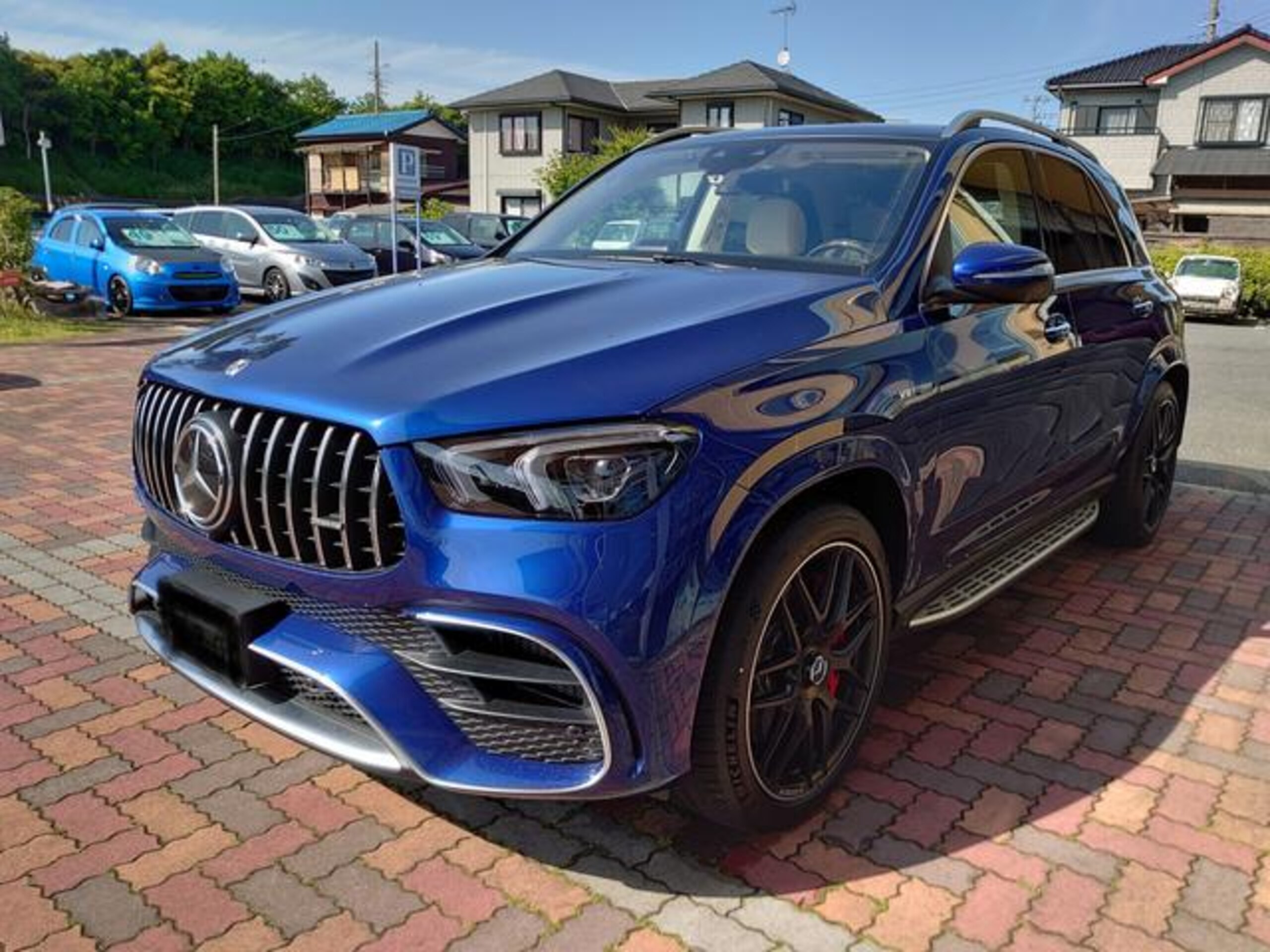 2021 Mercedes-AMG GLE - メルセデスＡＭＧ GLE 63 S 4マチックプラス (ISG搭載モデル) 4WD AMGカーボンインテリアPKGブルメスターハイエンド3Dサラウンドシステム マットブラック22インチAW ダイヤモンドステッチベージュ革 ドラレコ付デジタルルームミラー リアエンターテイメントシステム