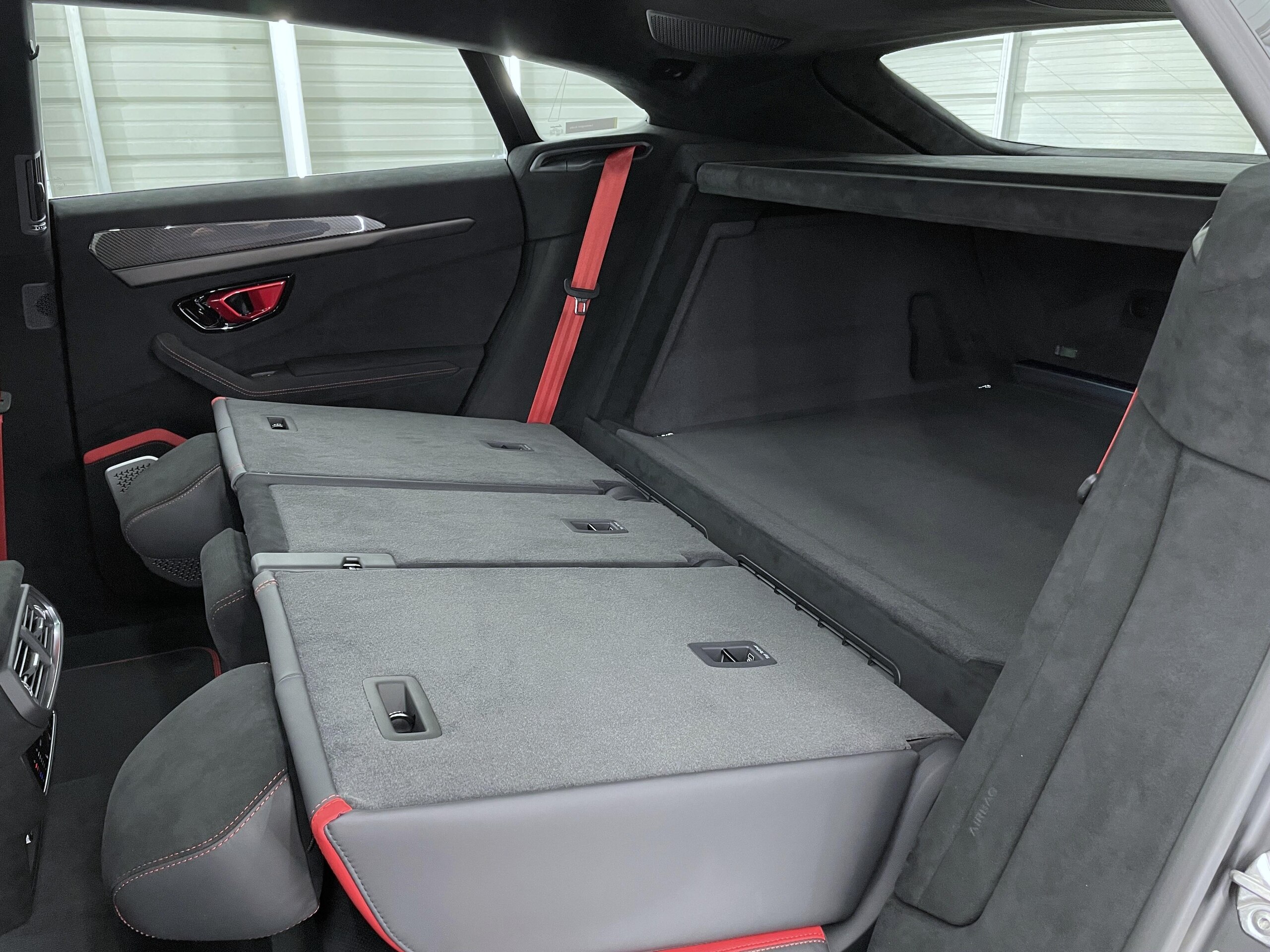 2023 Lamborghini Urus - 2023 لامبورغيني Urus