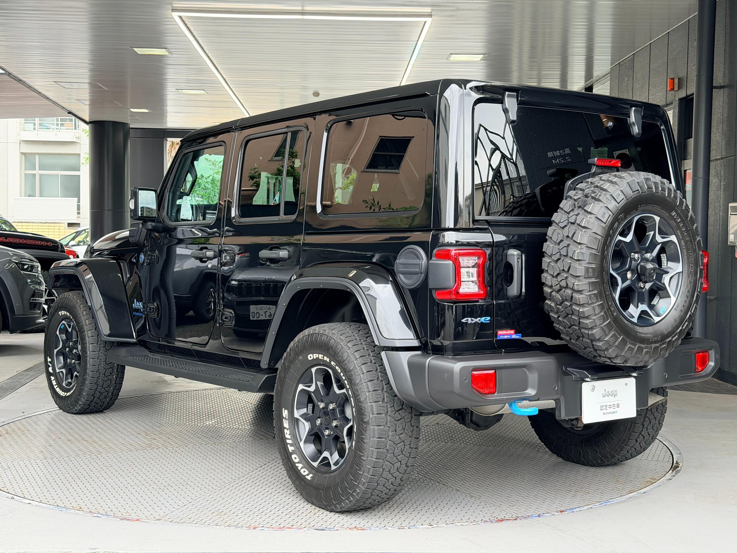 2023 Jeep Wrangler - ジープ ラングラー アンリミテッド ルビコン 4xe 4WD プラグインハイブリッド サイドステップ アップルカープレイ アンドロイドオート シートヒーター ステアリングヒーター アルパイン製オーディオ TV アダプティブクルーズコントロール