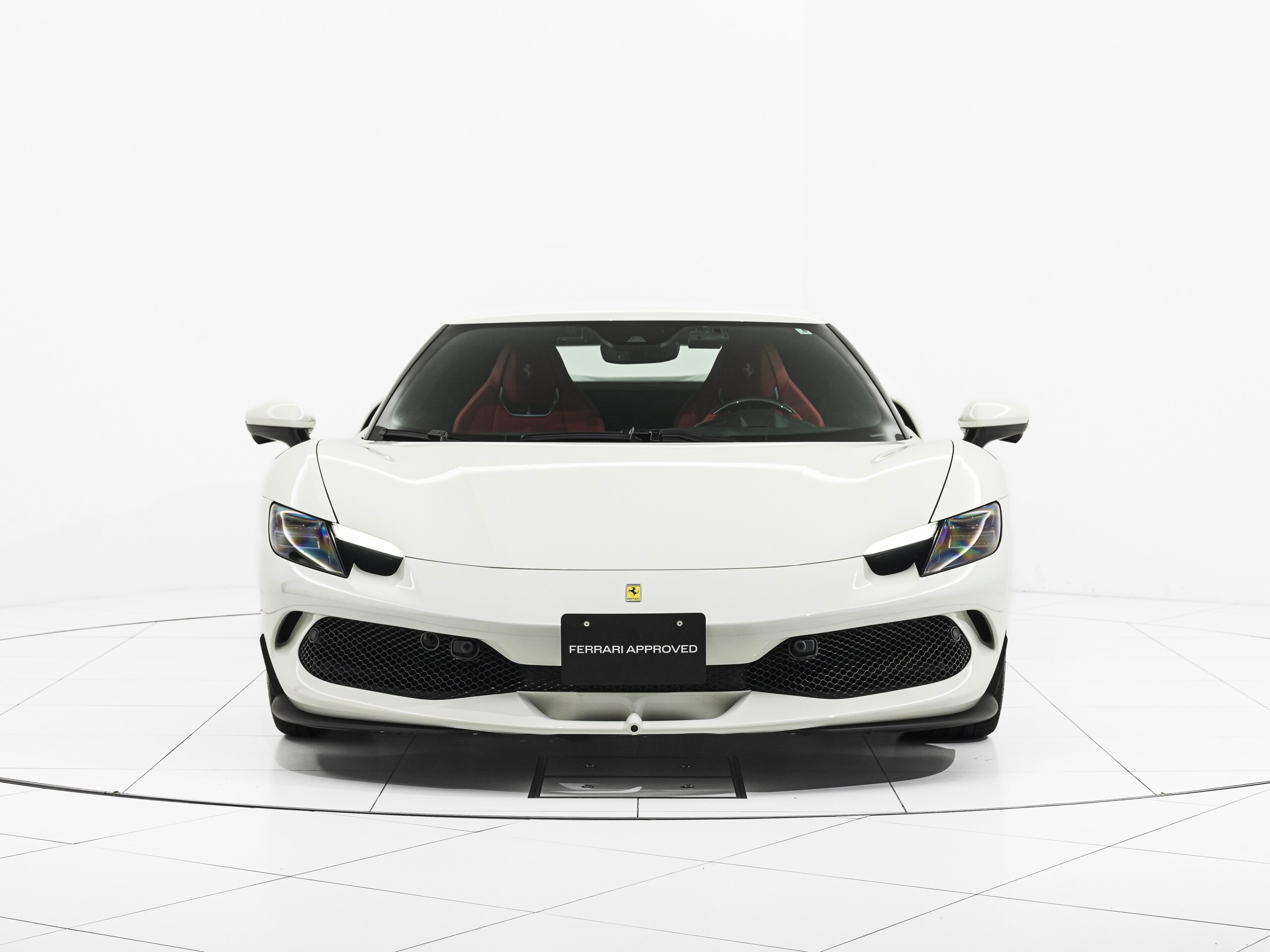 2025 Ferrari 296GTB - フェラーリ 296GTB F1 DCT アップルカープレイ バックレーダー サラウンドビューカメラ ダイヤモンド研磨鍛造ホイール ワイヤレスチャージャー LED付ステアリング サスペンションリフター