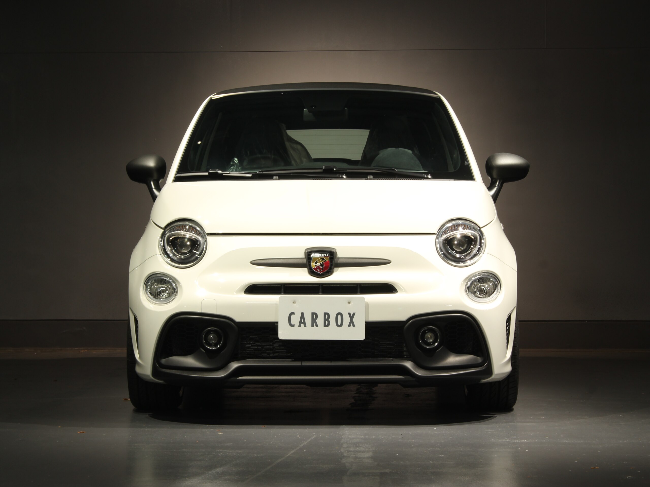 2024 Abarth 595C - アバルト 595C 1.4 左ハンドルMT Apple Car Play リアセンサー