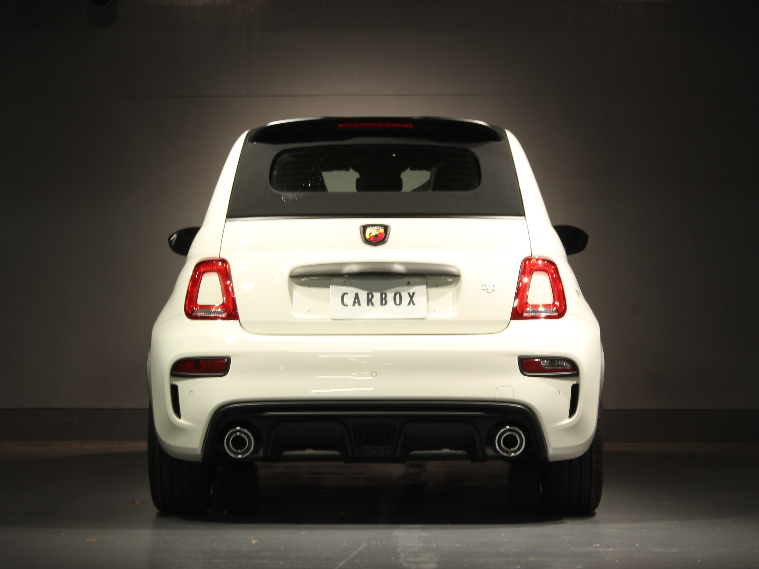 2024 Abarth 595C - アバルト 595C 1.4 左ハンドルMT Apple Car Play リアセンサー