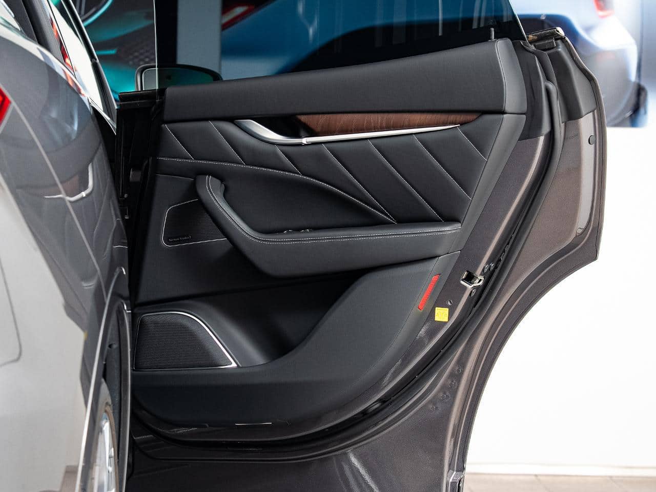 2021 MASERATI LEVANTE/ABA-MLE30D