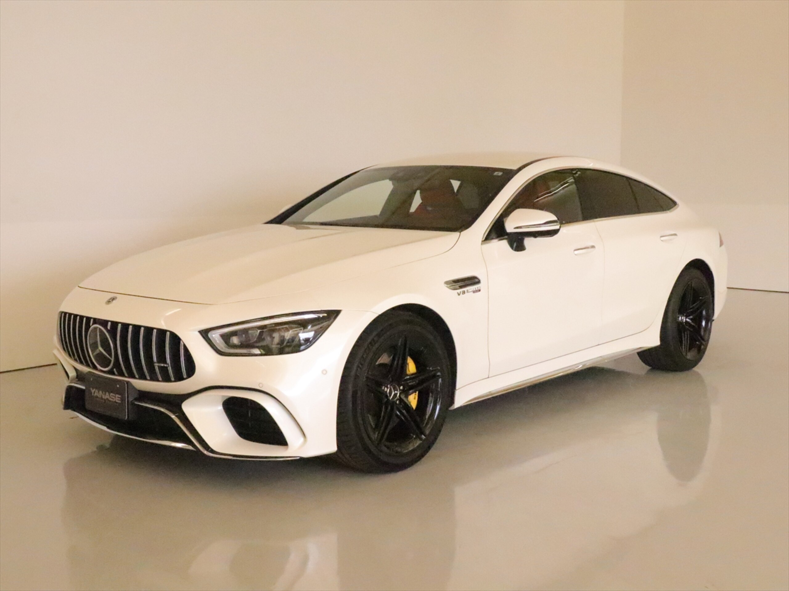 2021 Mercedes-AMG GT 4Door Coupe - 2021 مرسيدس AMG GT 4Door Coupe