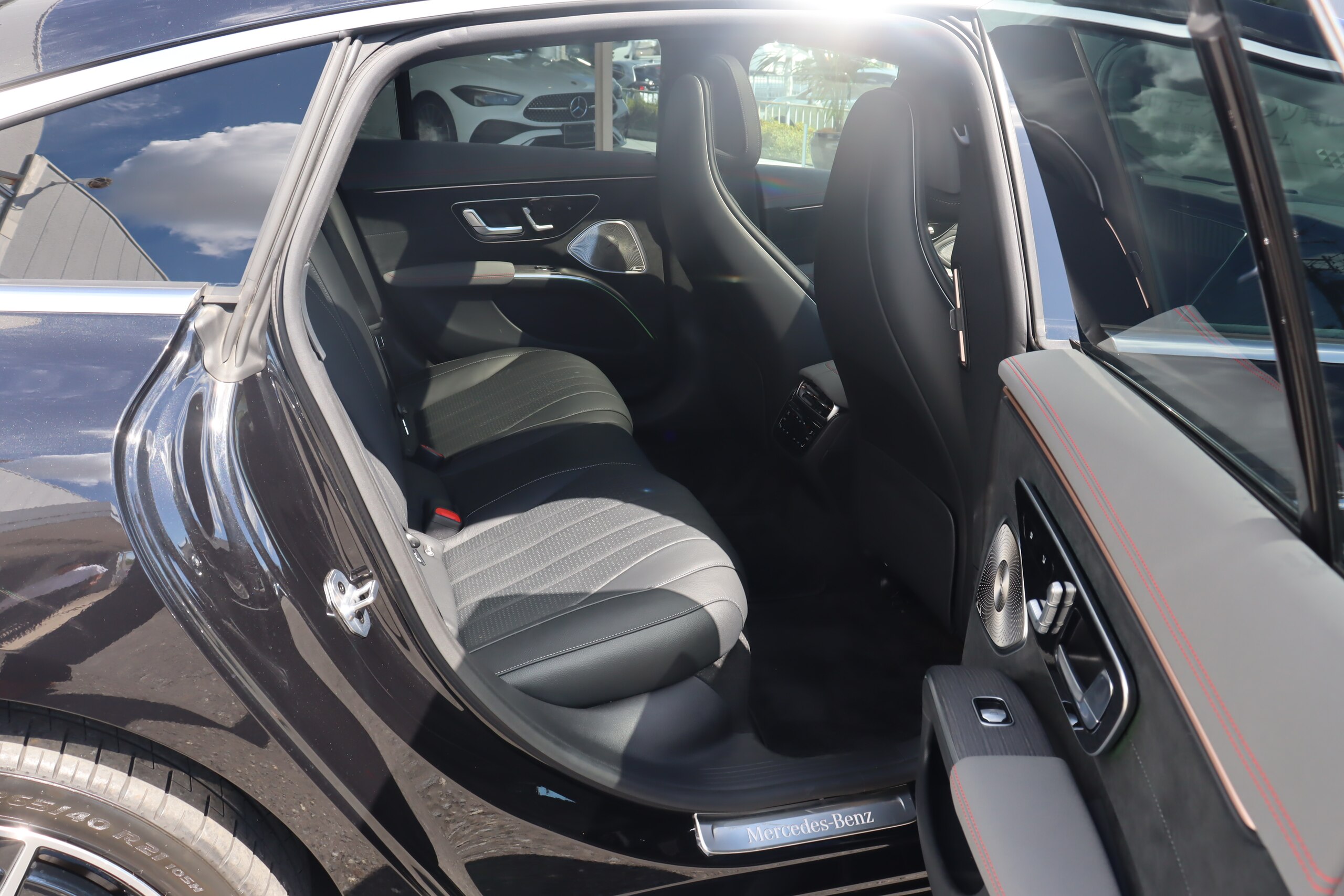 2025 Mercedes-Benz EQS - 2025 مرسيدس بنز EQS