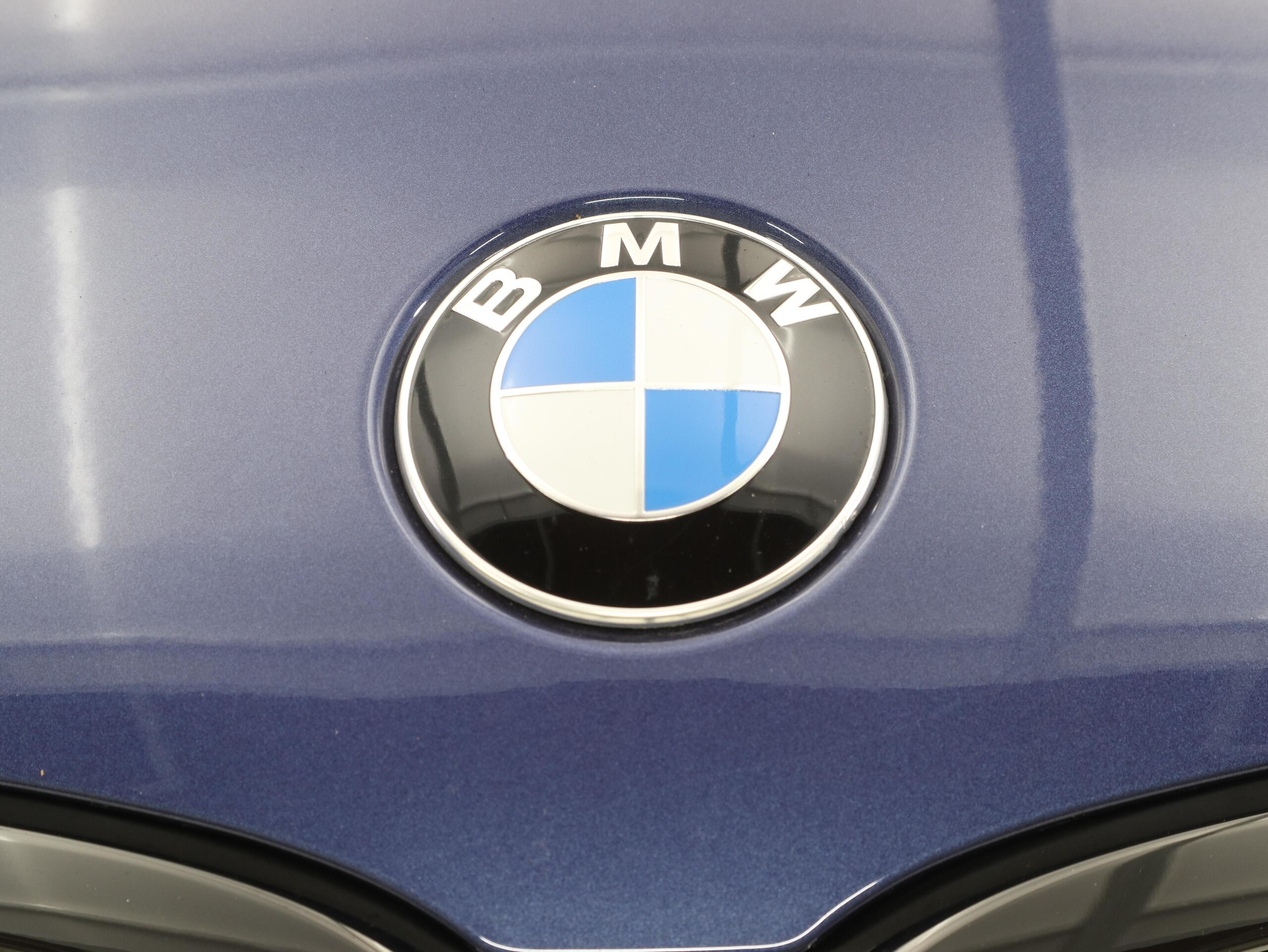 2022 BMW ALPINA B8 Gran Coupe - ＢＭＷアルピナ B8グランクーペ アルラット 4WD 認定中古車 1年保証 パノラマサンルーフ アイボリーレザー 21インチAW アクティブクルーズコントロール B&Wサウンドシステム 全周囲カメラ レーザーライト 衝突軽減 車線逸脱 ヘッドアップディスプレイ
