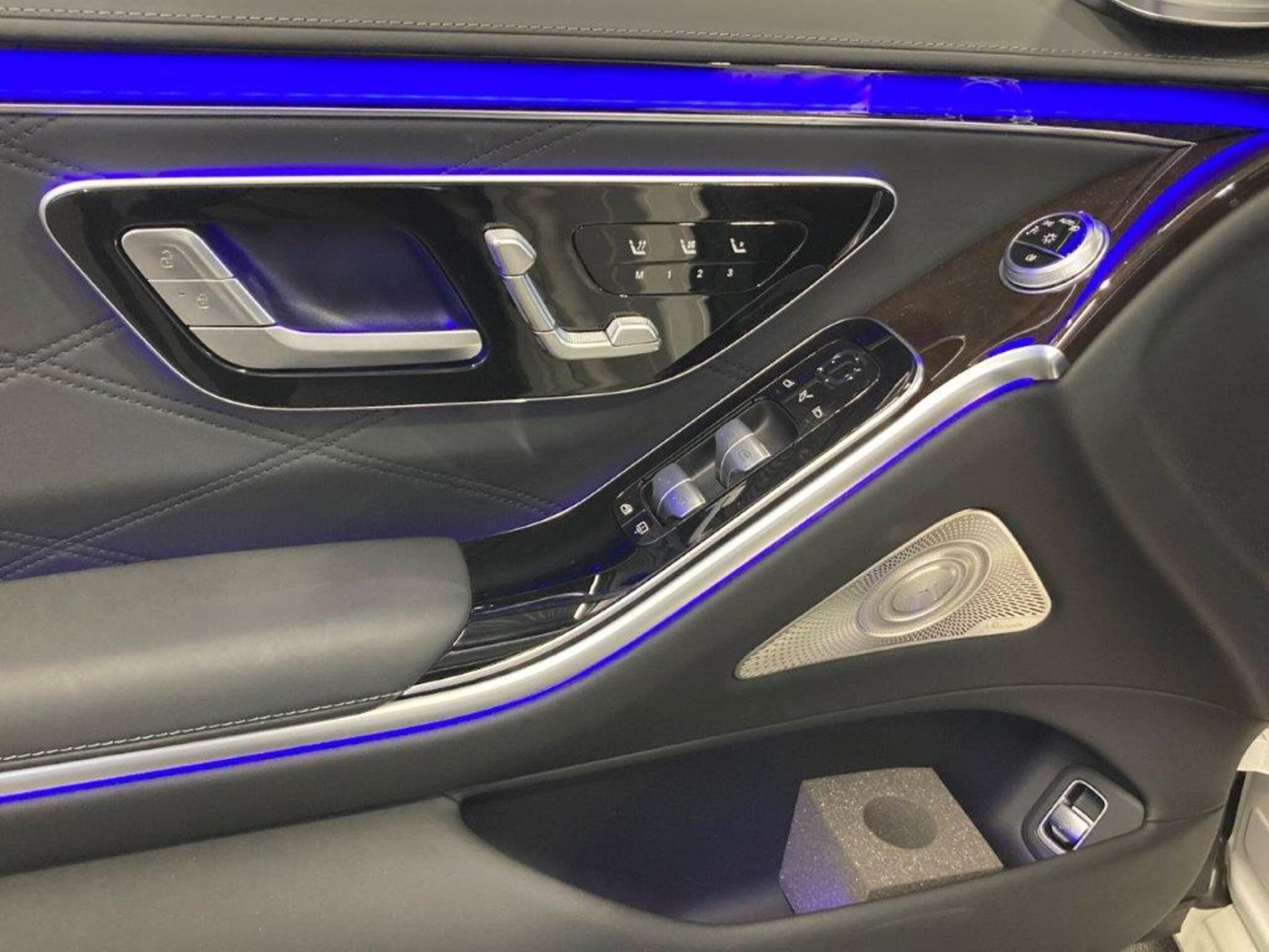 2023 Mercedes-Maybach S-Class - メルセデス・マイバッハ Sクラス S680 4マチック 4WD ドライバーズPKG ブルメスタハイエンド4Dサウンド マイバッハ21インチマルチスポークAW 外レーダー探知機 パノラミックS/R リアツインモニター ARヘッドアップD 3Dコックピットディスプレイ