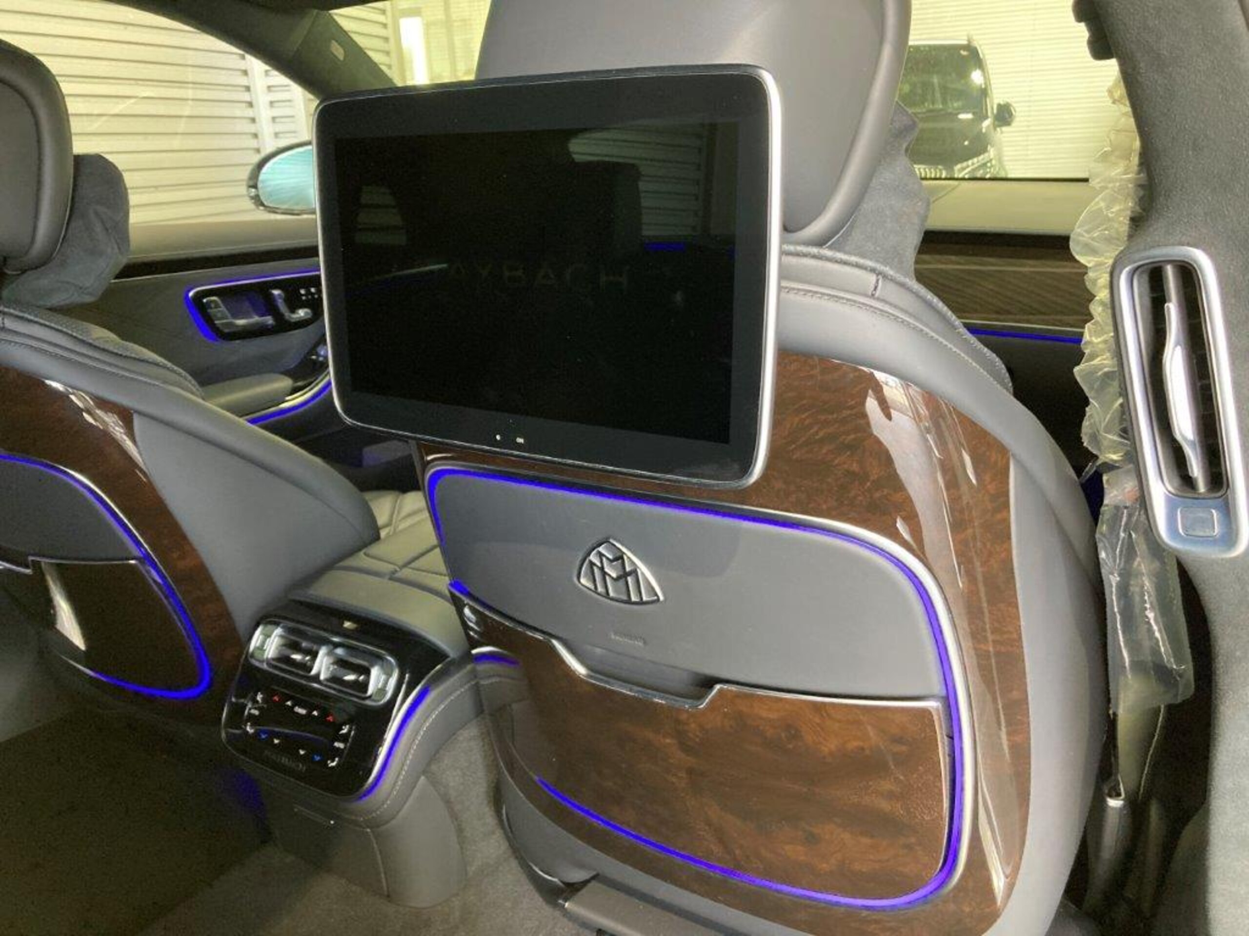 2023 Mercedes-Maybach S-Class - メルセデス・マイバッハ Sクラス S680 4マチック 4WD ドライバーズPKG ブルメスタハイエンド4Dサウンド マイバッハ21インチマルチスポークAW 外レーダー探知機 パノラミックS/R リアツインモニター ARヘッドアップD 3Dコックピットディスプレイ