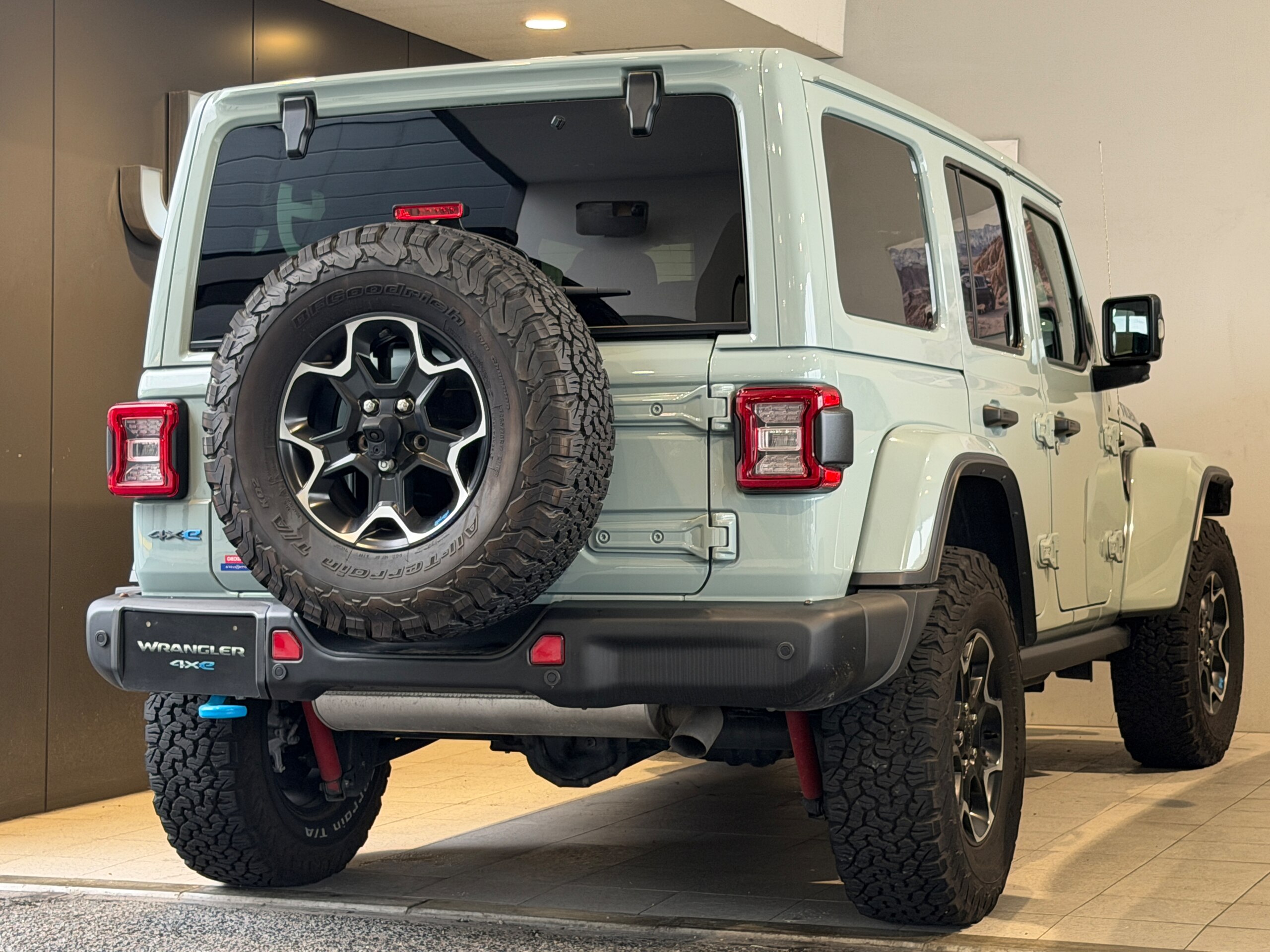 2023 Jeep Wrangler - 2023 جيب Wrangler
