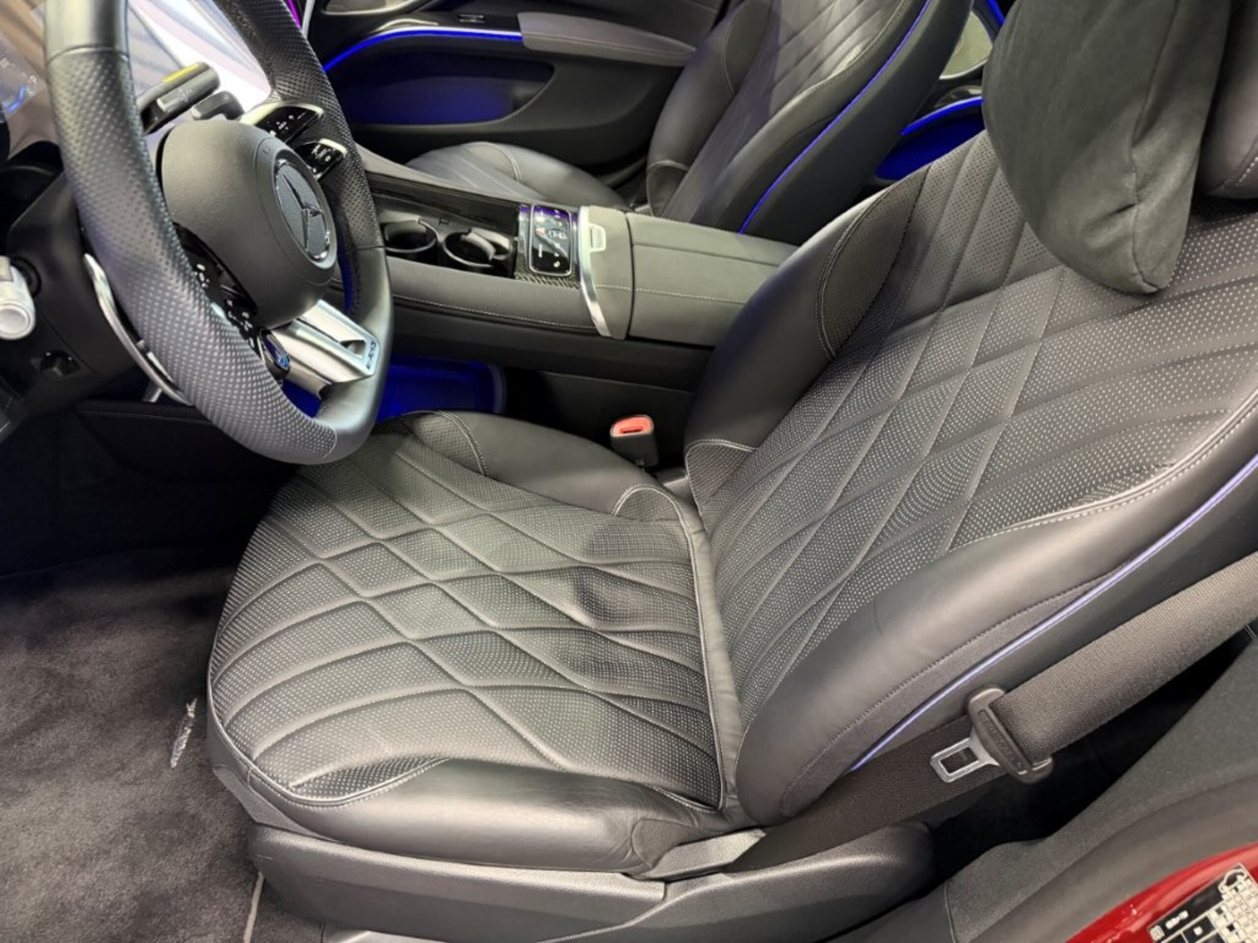 2024 Mercedes-AMG EQS - メルセデスＡＭＧ EQS 53 4マチックプラス 4WD MP202302 左ハンドル AMGカーボンセラミックブレーキ AMGカーボンファイバーインテリアトリム エクスクルーシブPKG リアコンフォートPKG リアベルトバック 前後ドラレコ360 パノラミックSR 黒本革 社外レーダー探知機