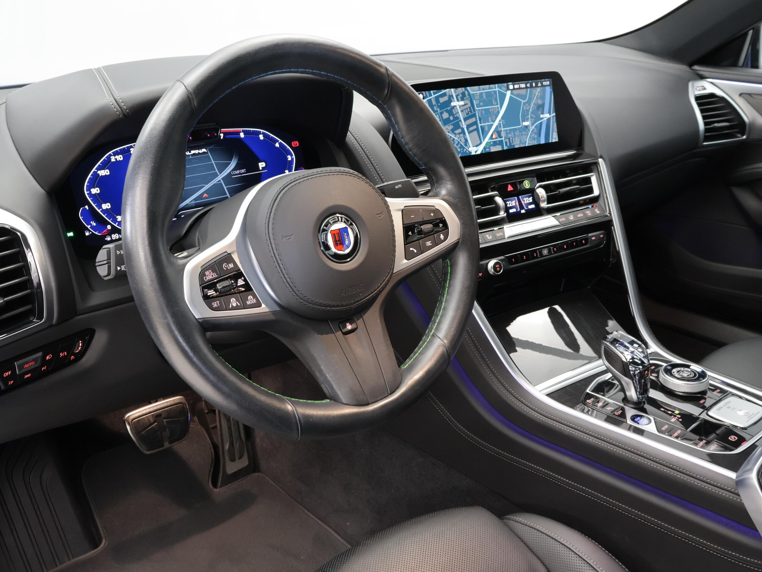 2021 BMW ALPINA B8 Gran Coupe - ＢＭＷアルピナ B8グランクーペ アルラット 4WD 1年保証 パノラマルーフ レザーシート 21インチAW Harman/Kardon アクティブクルーズコントロール ヘッドアップディスプレイ スイッチトロニック レーザーライト 全周囲カメラ 前後センサー 衝突軽減