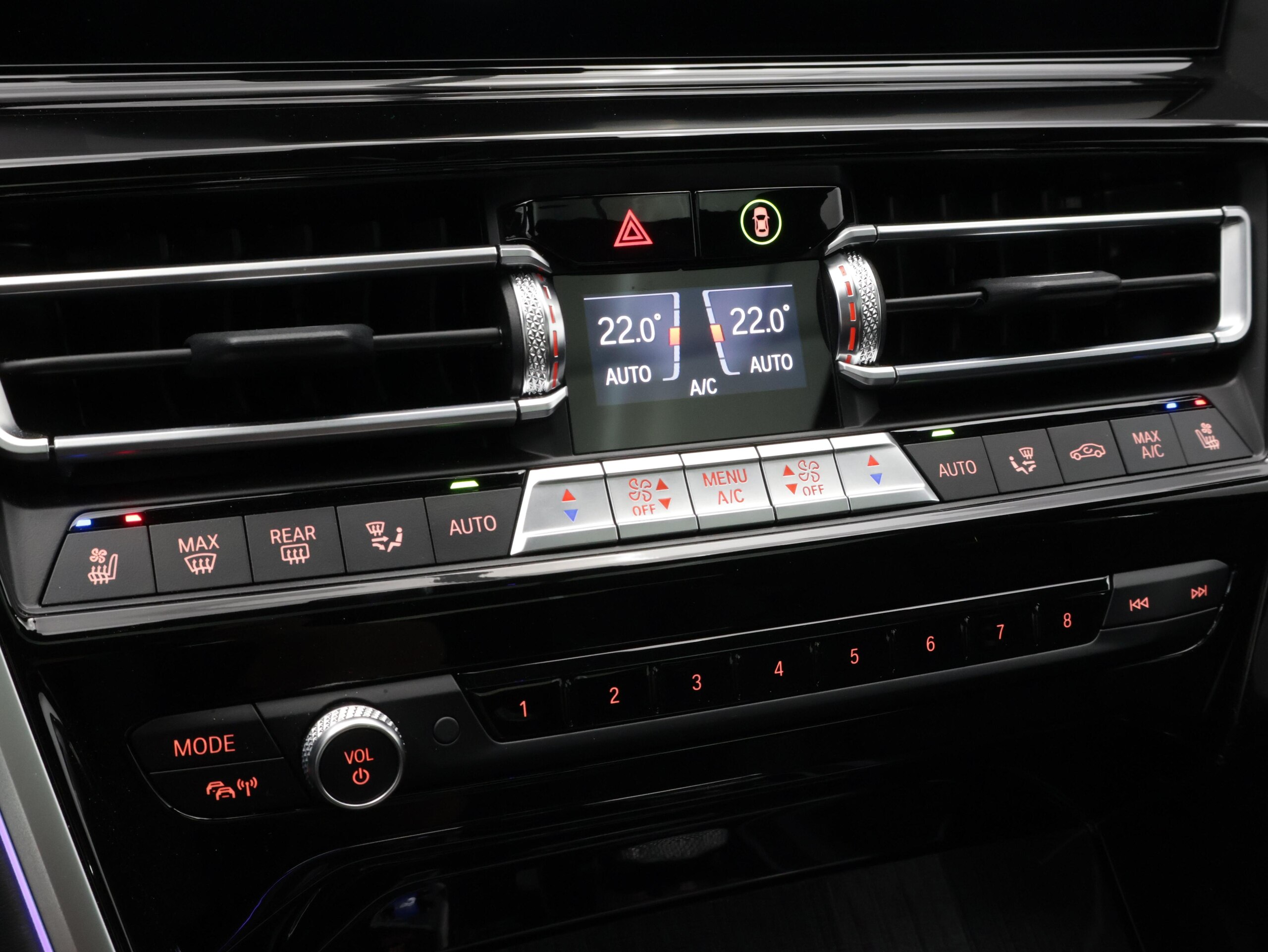 2021 BMW ALPINA B8 Gran Coupe - ＢＭＷアルピナ B8グランクーペ アルラット 4WD 1年保証 パノラマルーフ レザーシート 21インチAW Harman/Kardon アクティブクルーズコントロール ヘッドアップディスプレイ スイッチトロニック レーザーライト 全周囲カメラ 前後センサー 衝突軽減