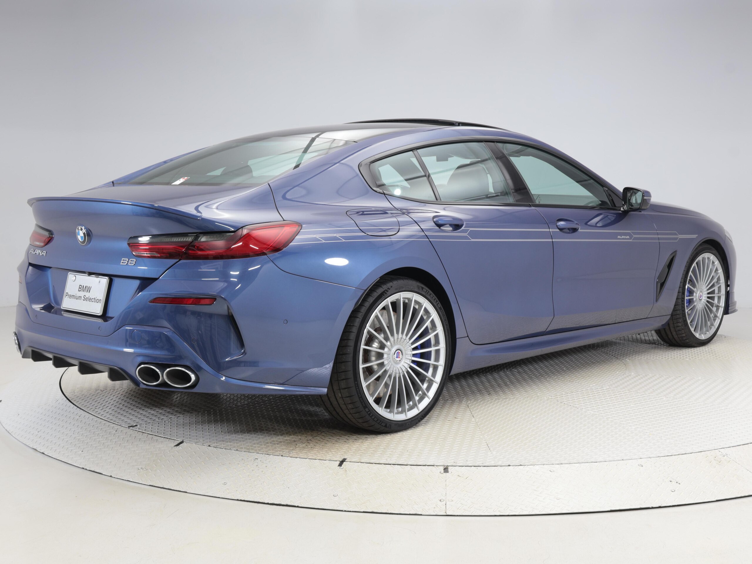 2021 BMW ALPINA B8 Gran Coupe - ＢＭＷアルピナ B8グランクーペ アルラット 4WD 1年保証 パノラマルーフ レザーシート 21インチAW Harman/Kardon アクティブクルーズコントロール ヘッドアップディスプレイ スイッチトロニック レーザーライト 全周囲カメラ 前後センサー 衝突軽減