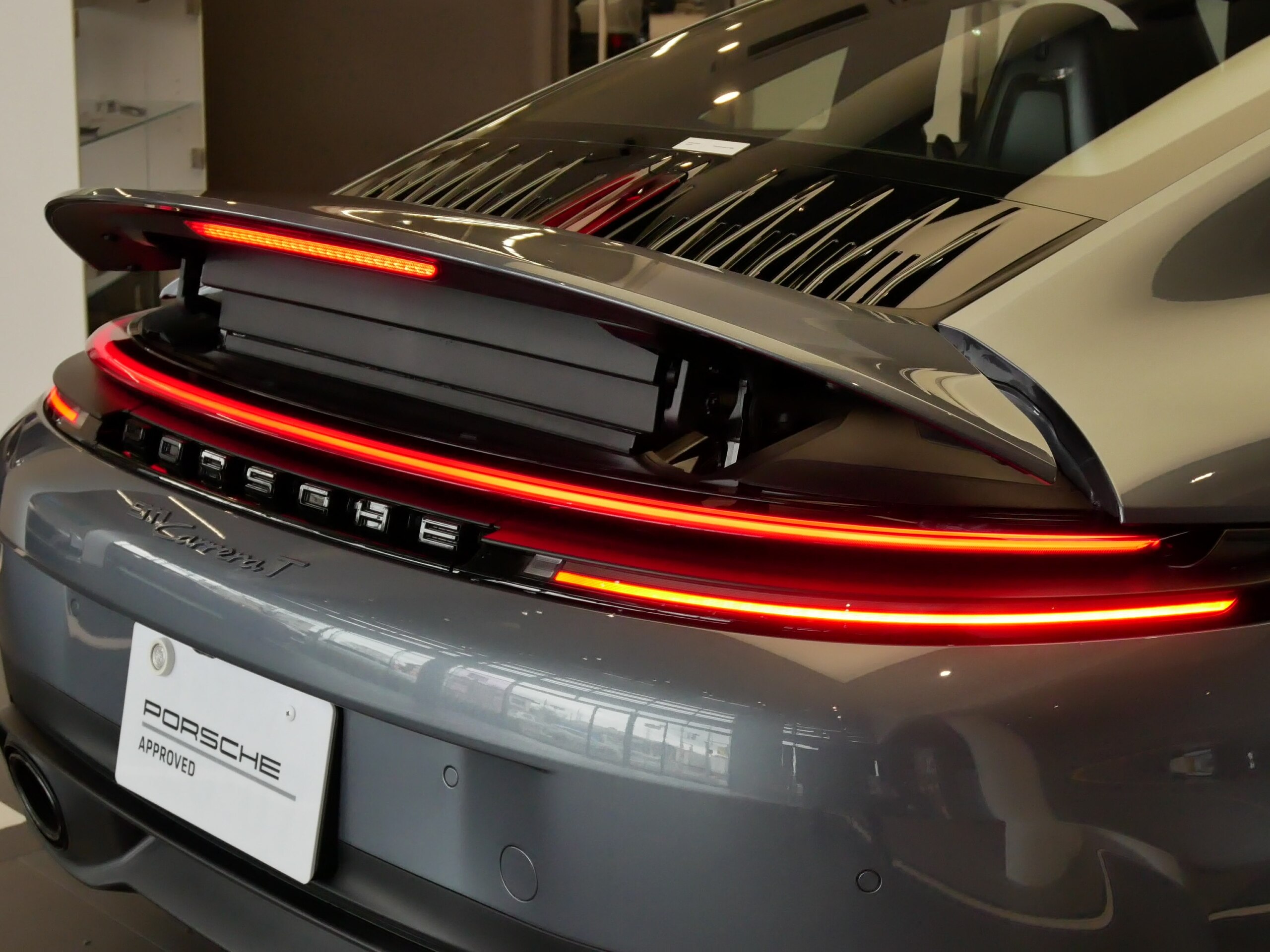 2025 Porsche 911