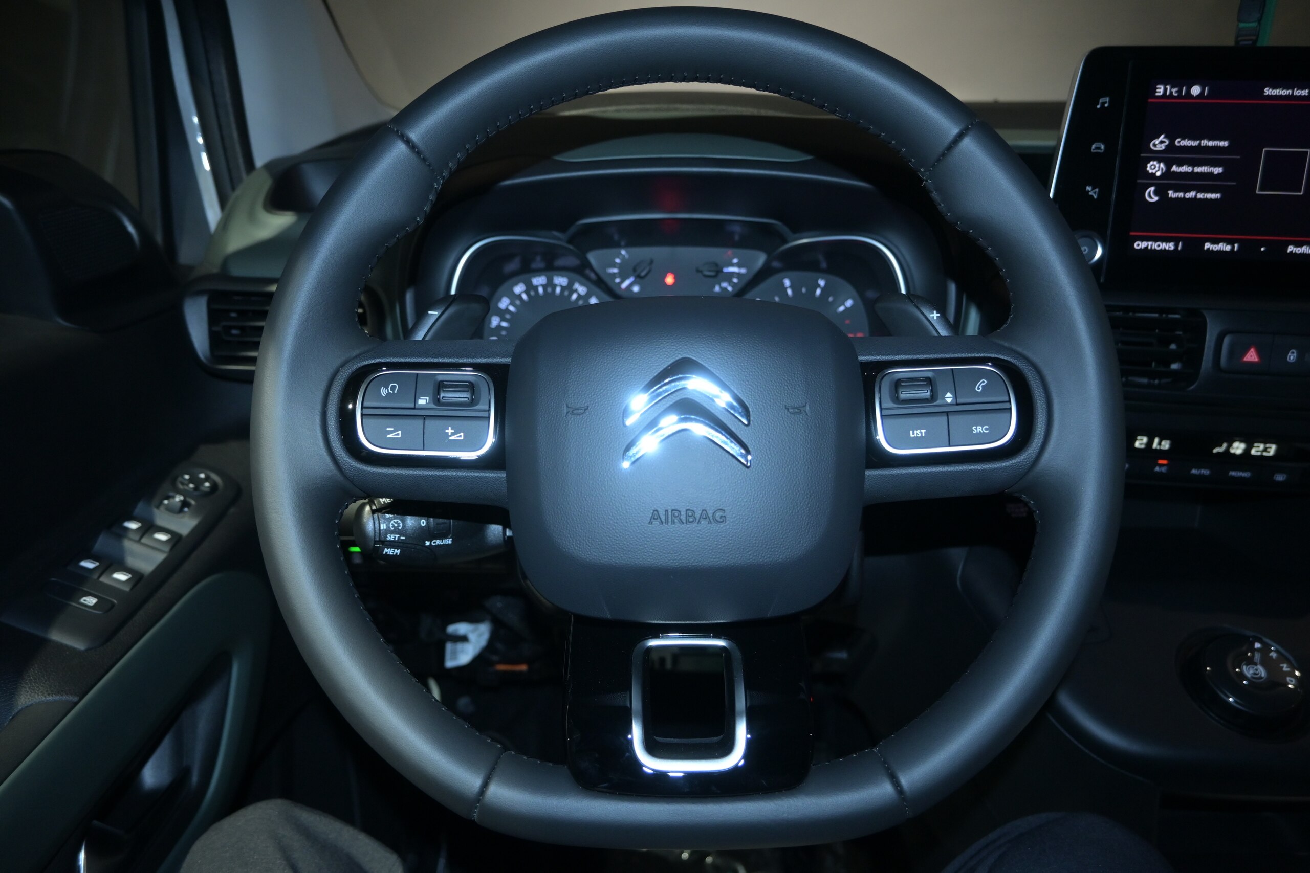 2024 Citroen Berlingo Long - 2024 سيتروين Berlingo Long