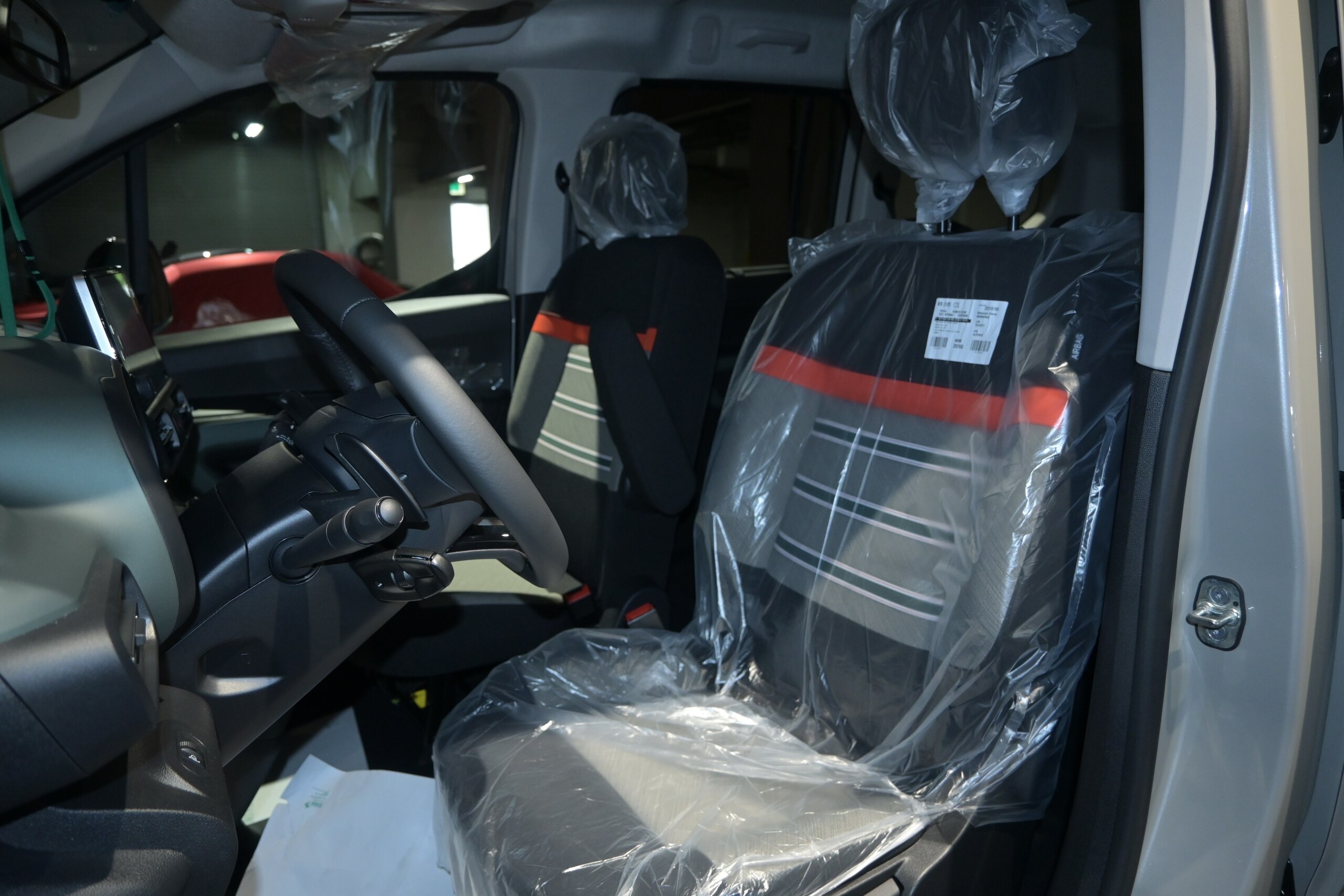 2024 Citroen Berlingo Long - 2024 سيتروين Berlingo Long