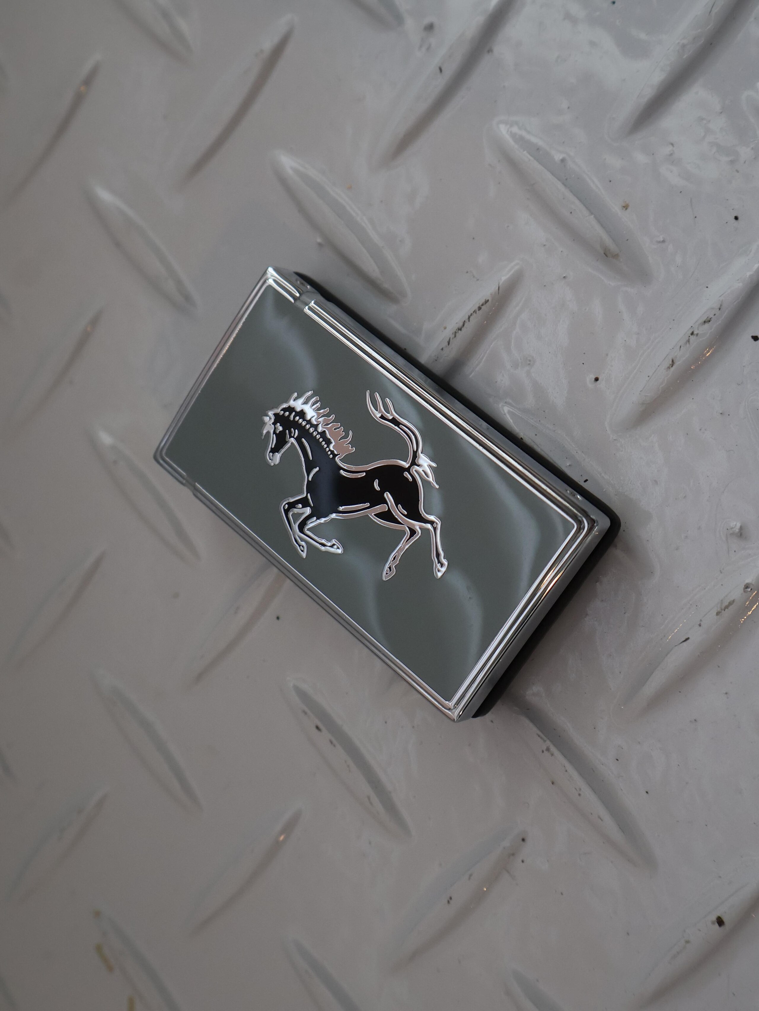 2023 Ferrari 296GTS - フェラーリ 296GTS F1 DCT 正規ディーラー車 2オーナ車 APPLE CARPLAY ADAS FULL PACK ADAPTIVE FRONTUGHT SYSTEM TWO-TONE BODYWORK ENGINE COVERS IN CARBON FIBRE REAR DIFFUSER IN CARBON FIBERE